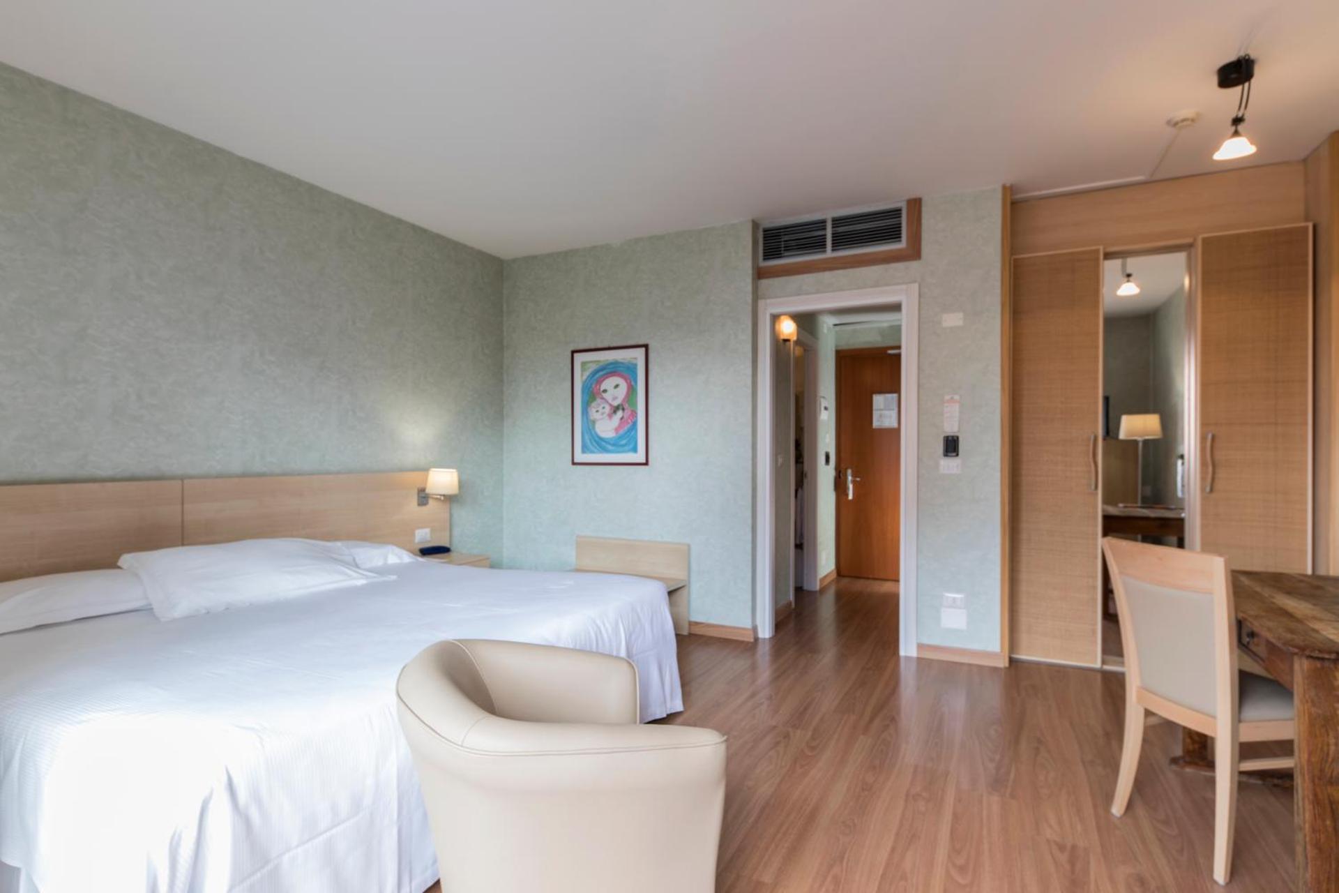 Hotel Donatello Imola - Photo 4