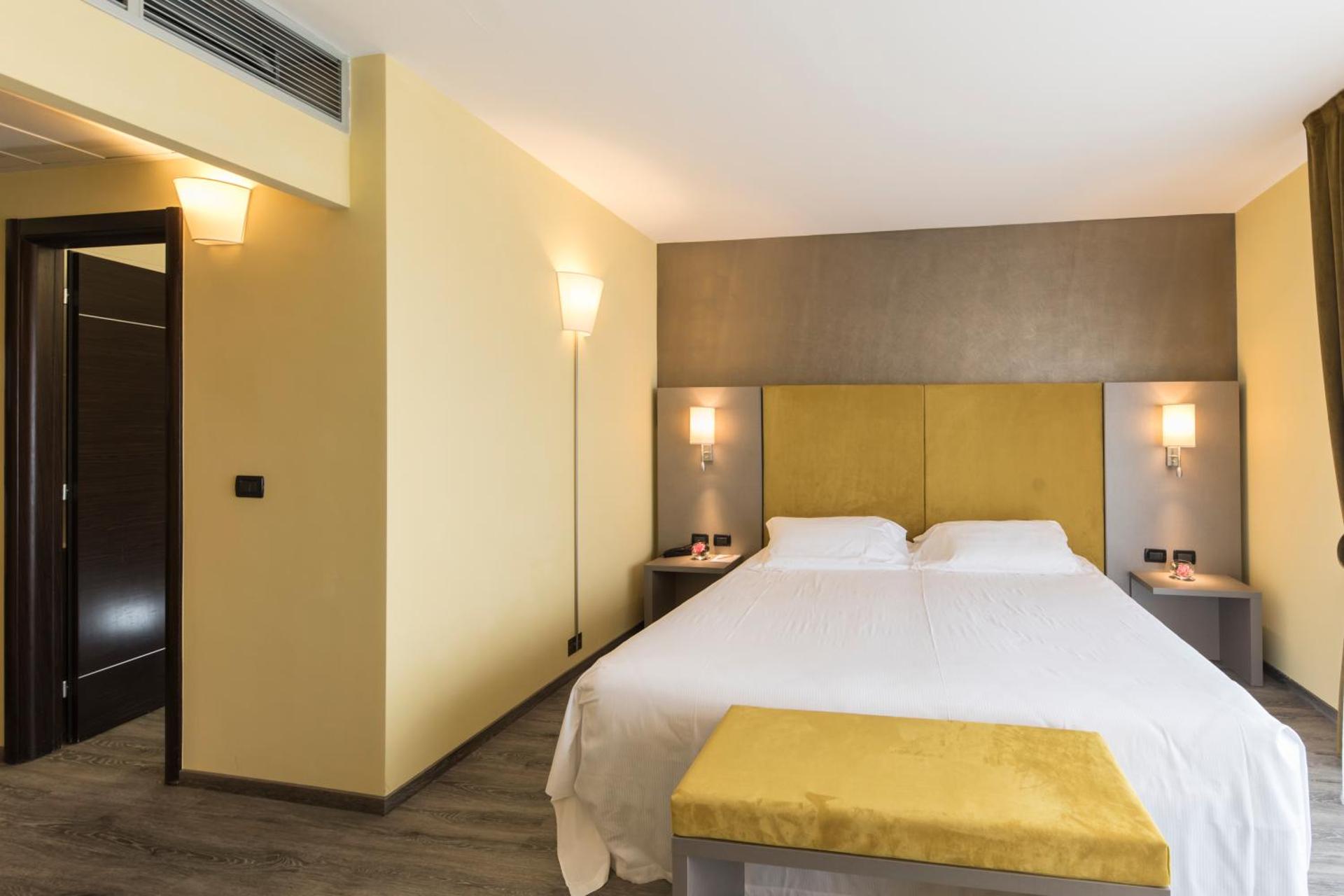 Hotel Donatello Imola - Photo 123