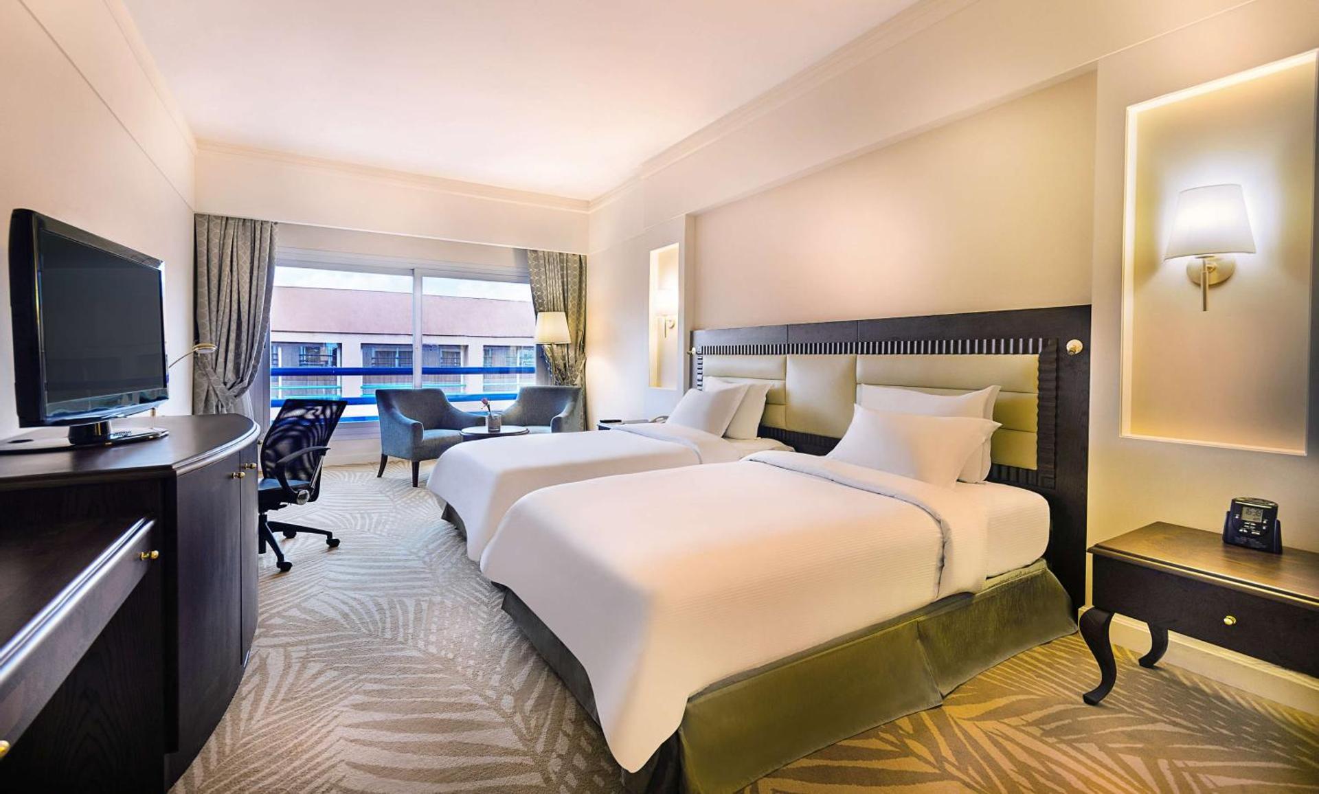 Hilton Alexandria Green Plaza - Photo 7