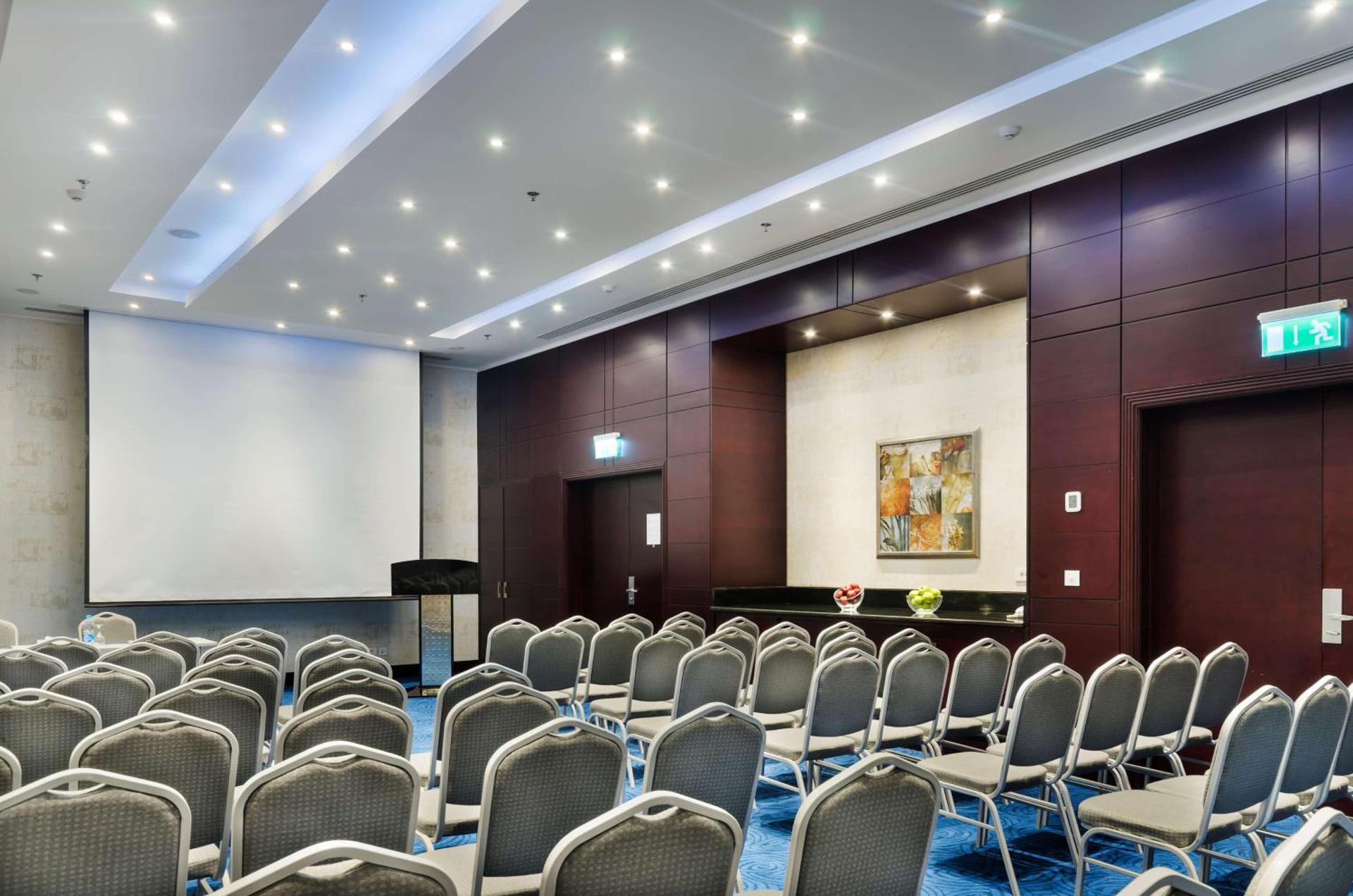 Hilton Alexandria Green Plaza - Photo 109