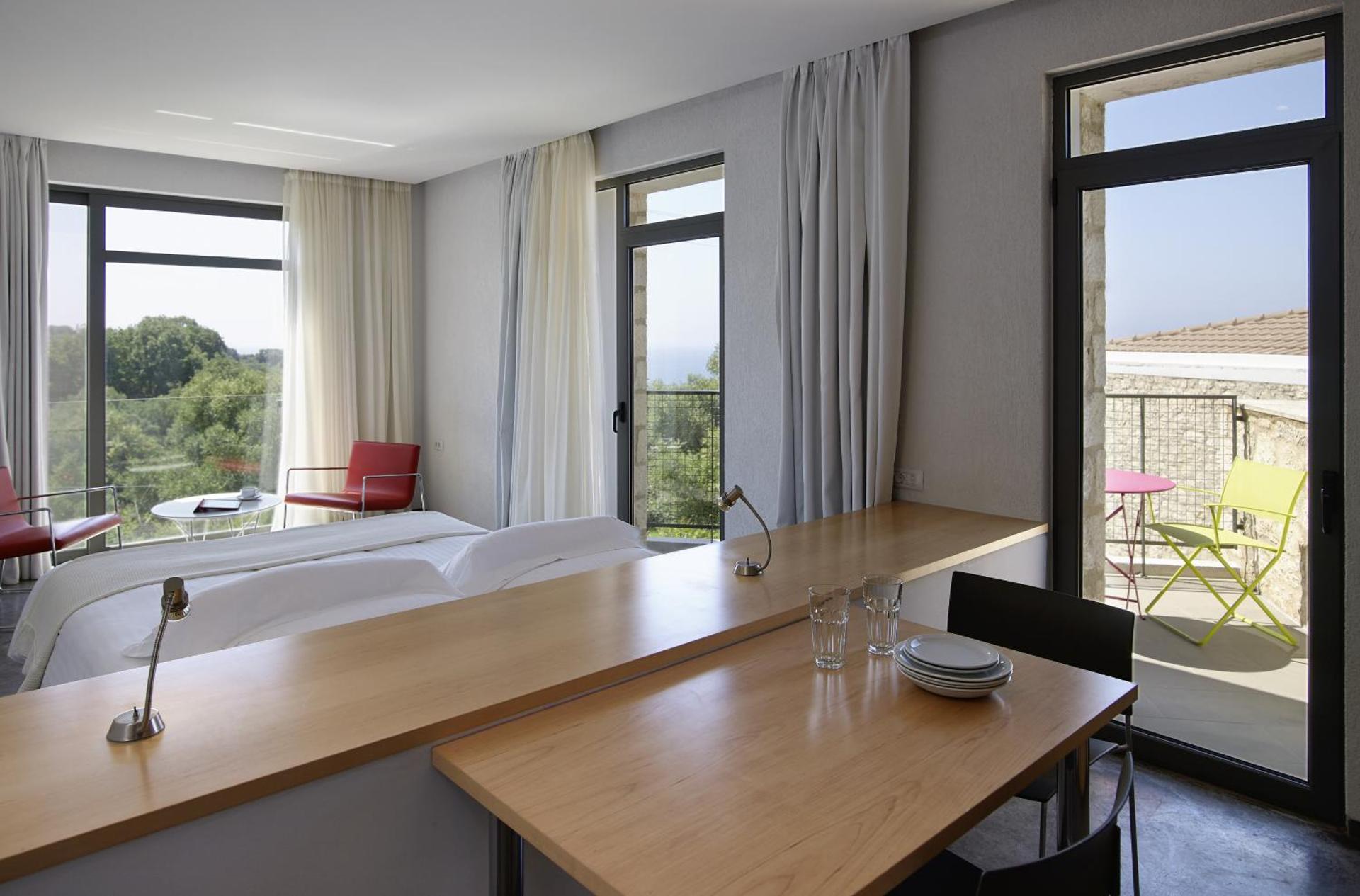 Studio with Sea View