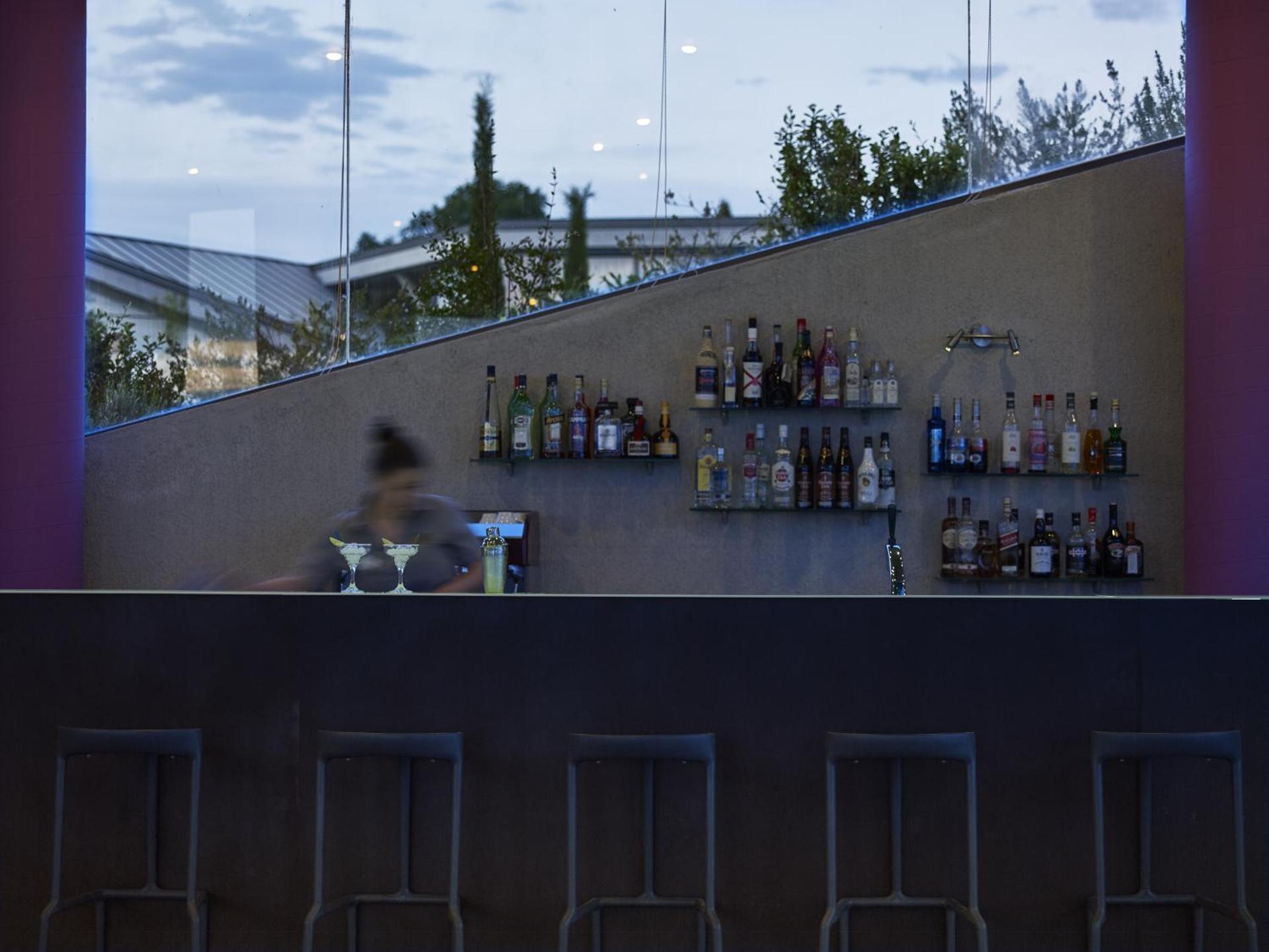 Leivatho Hotel - Photo 39