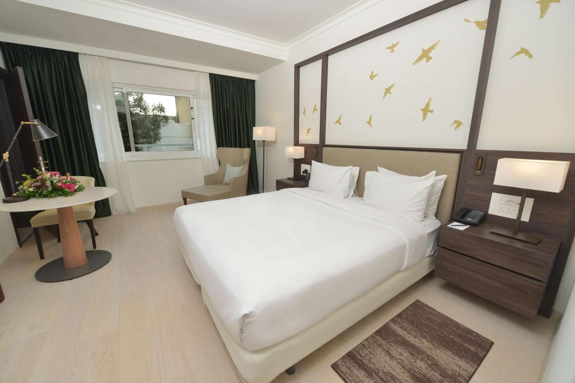 Hilton Nicosia - Photo 7