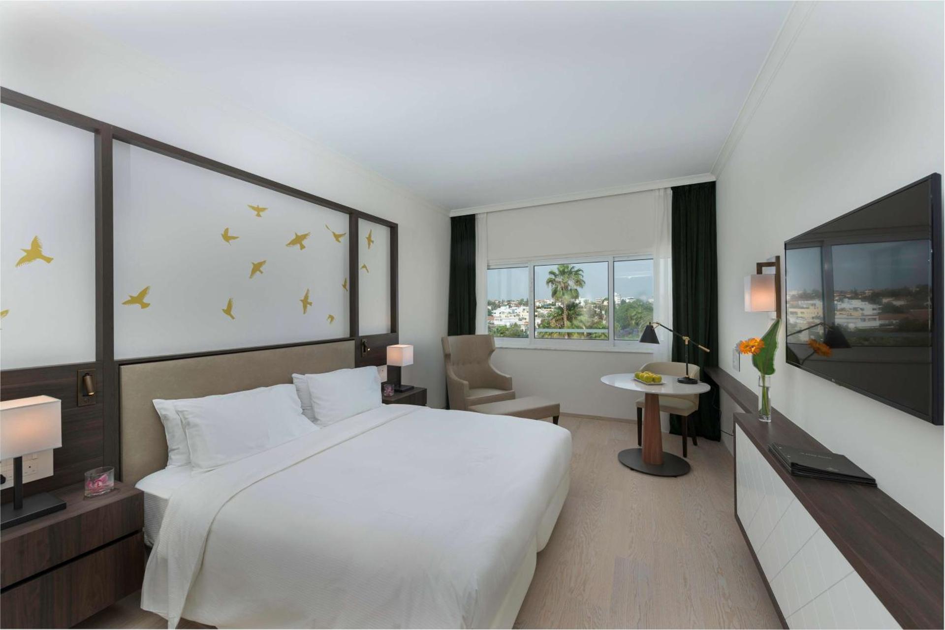 Hilton Nicosia - Photo 16