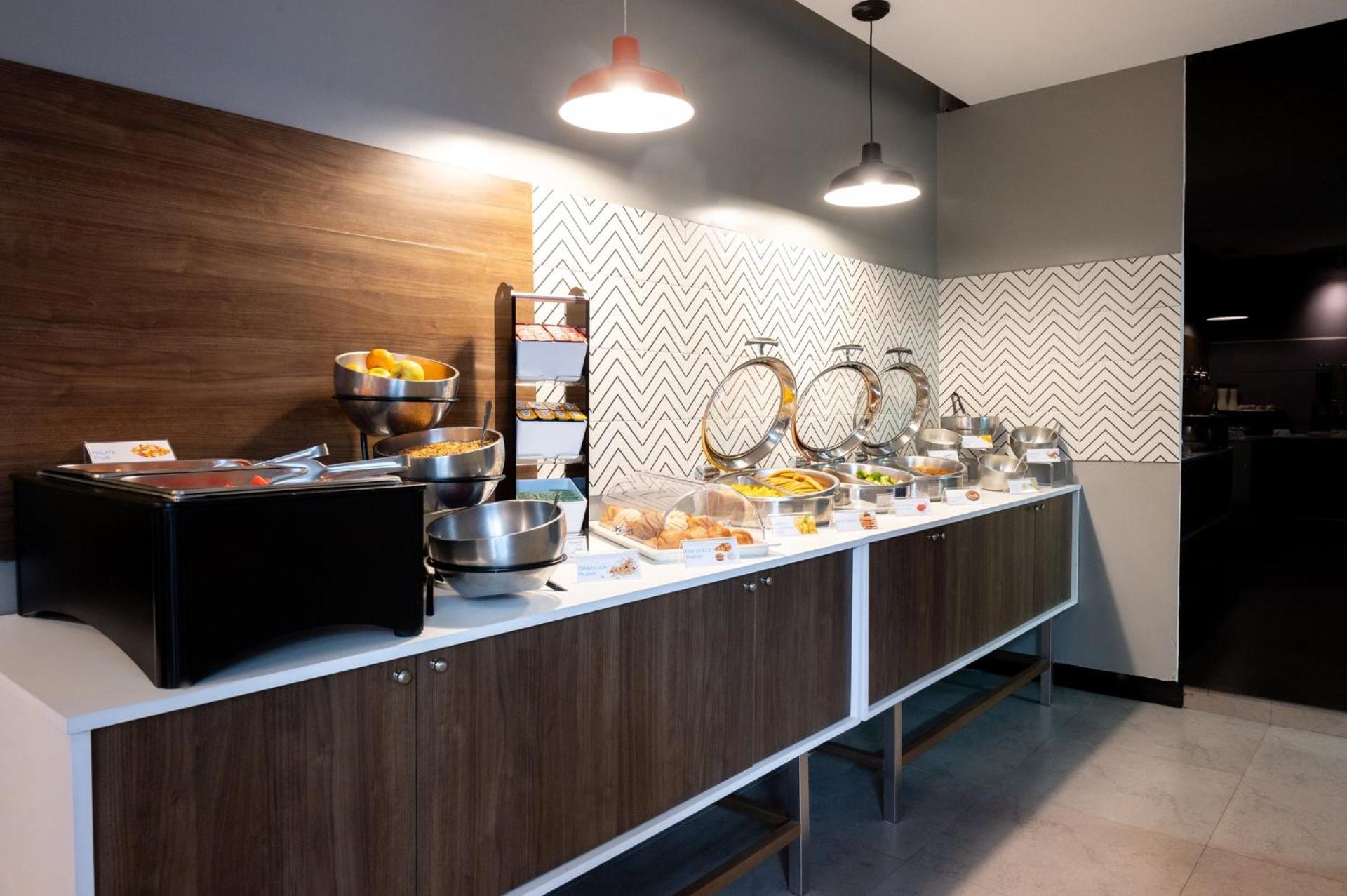 Holiday Inn Express Mexico City Satelite by IHG - Photo 54
