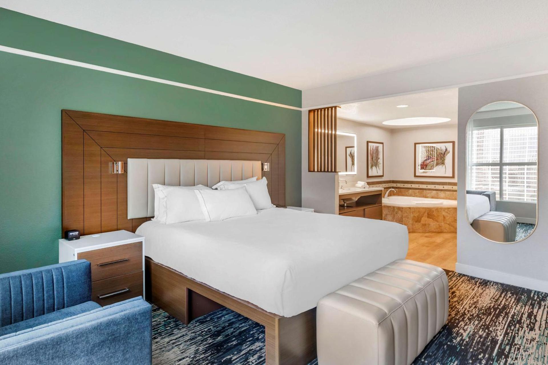 Hilton Grand Vacations Club Flamingo Las Vegas - Photo 16