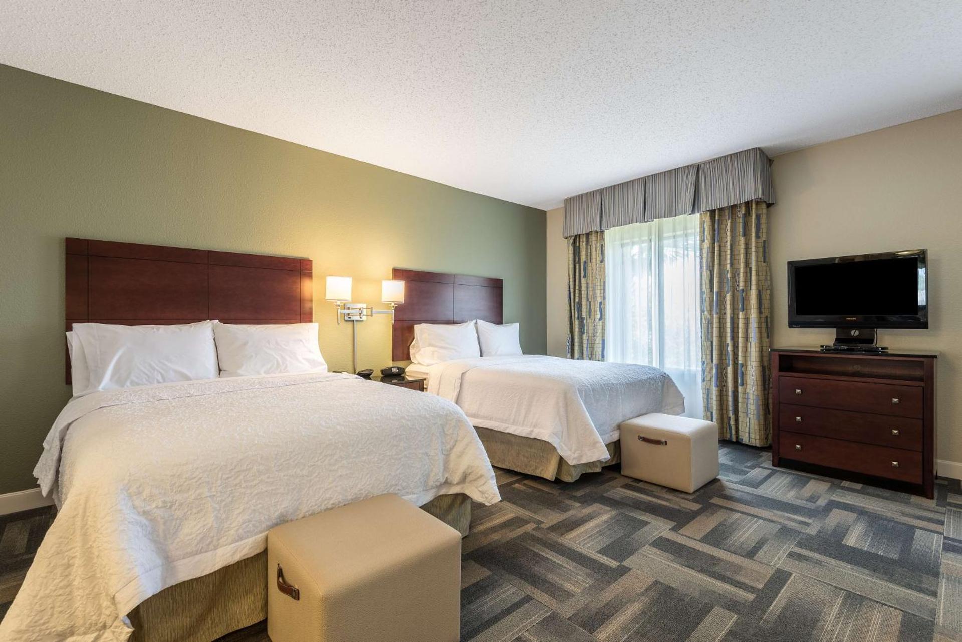 Hampton Inn & Suites Orlando-South Lake Buena Vista - Photo 25