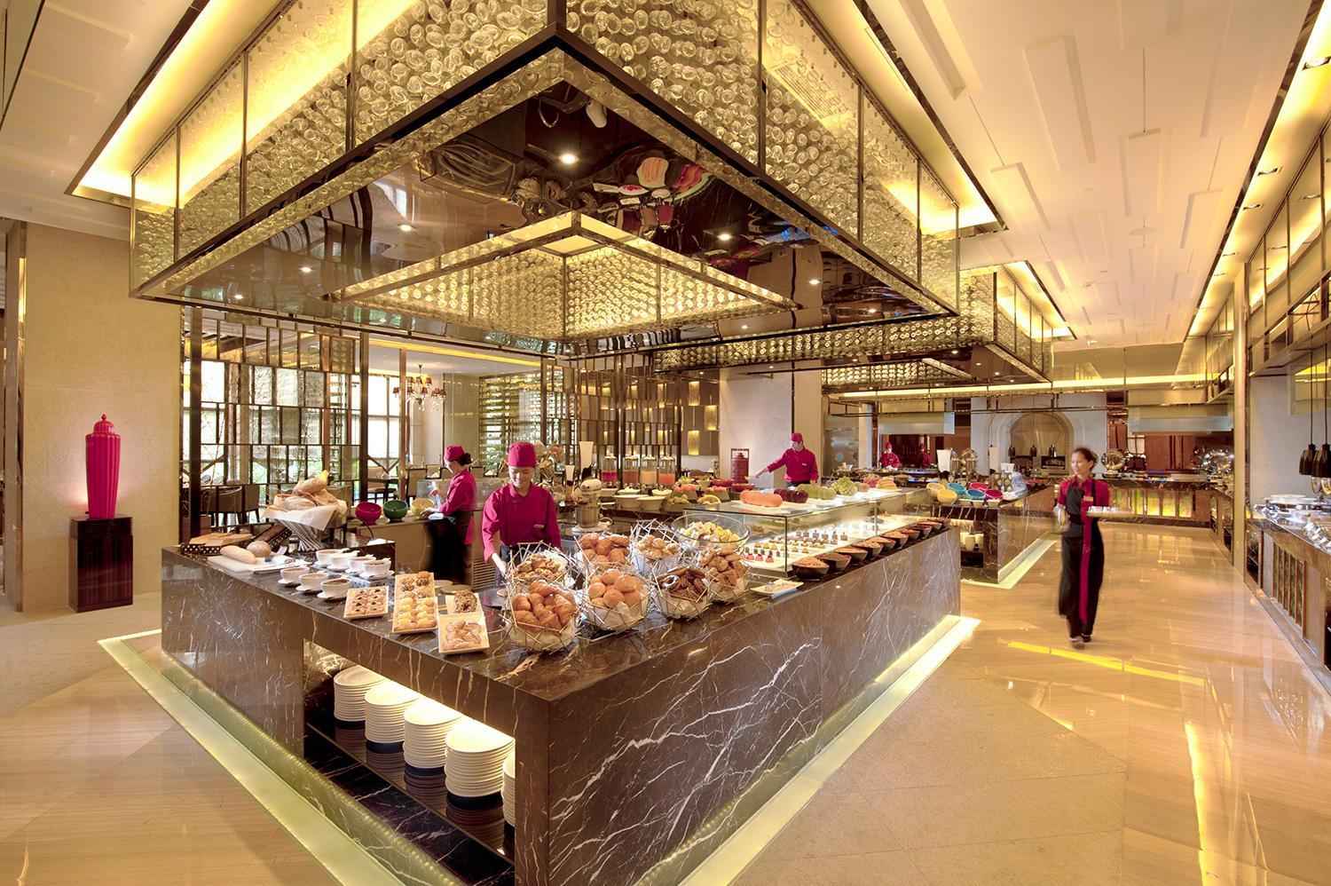 Hilton Guangzhou Baiyun - Photo 31