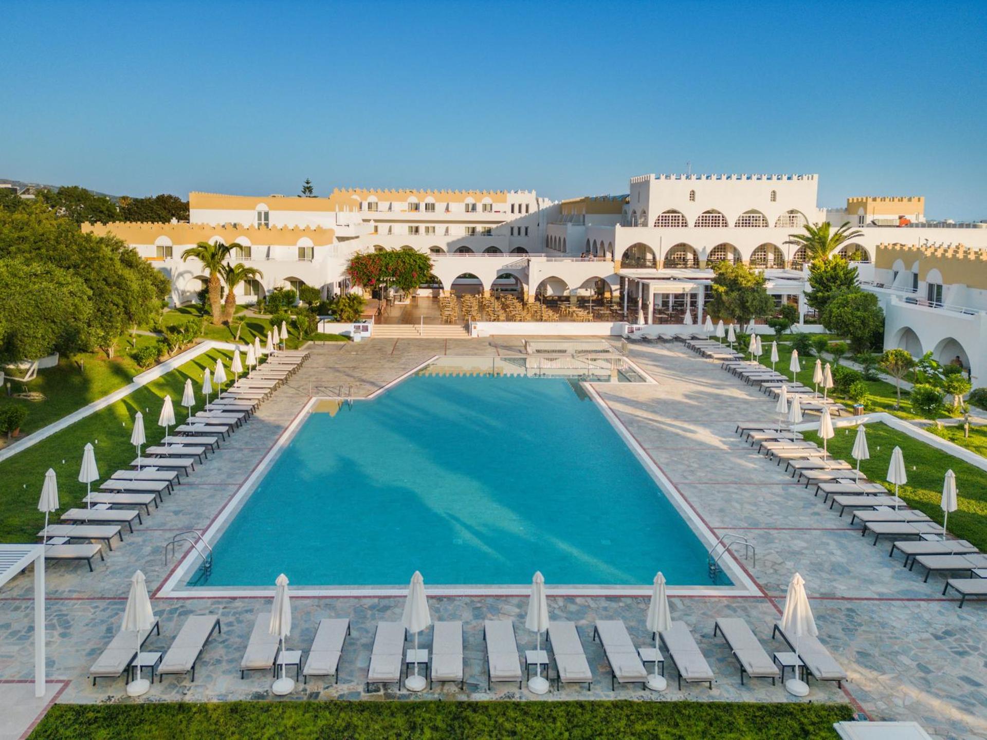 Platanista Hotel - Photo 14