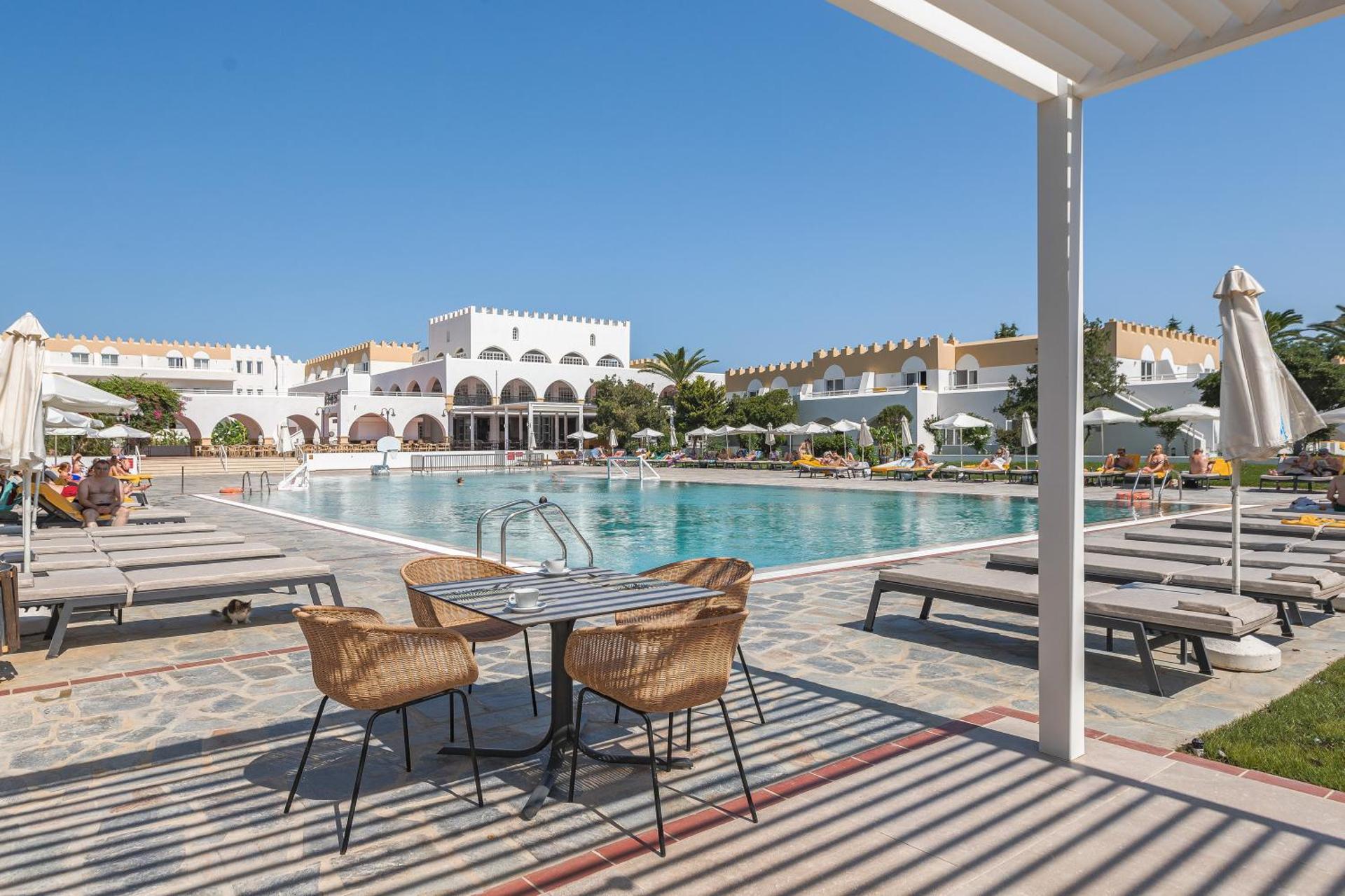 Platanista Hotel - Photo 42