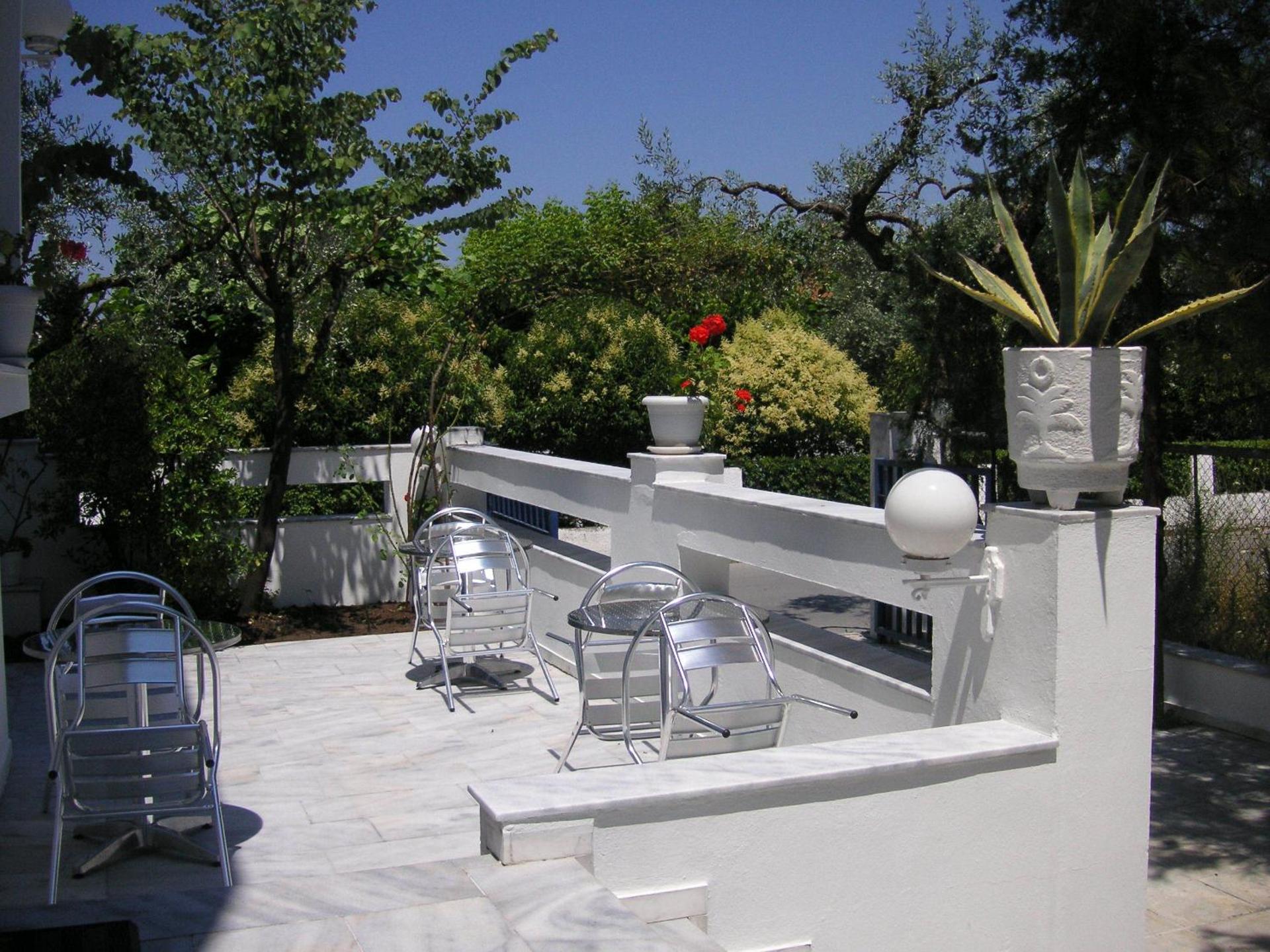 Danae Hotel - Photo 12