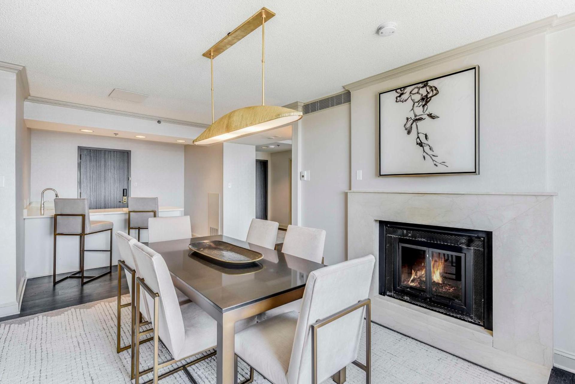 Hilton Washington DC Capitol Hill - Photo 4