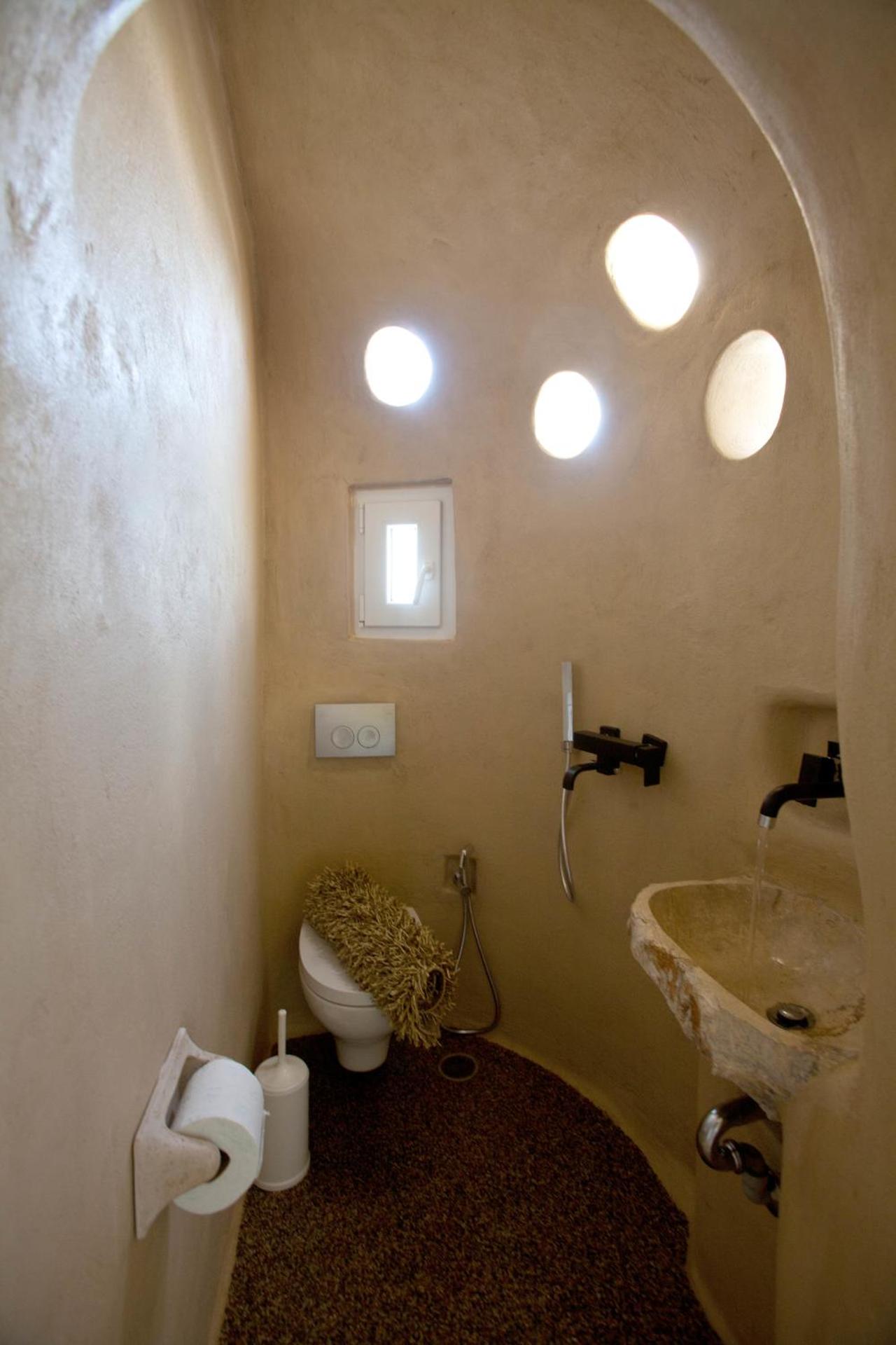 Golden Sun Hotel - Photo 48