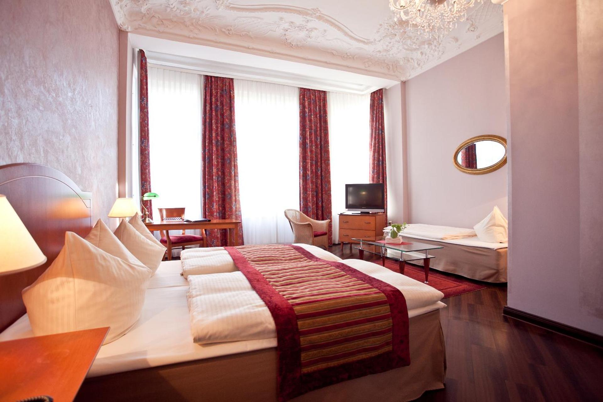 Safestay Berlin Kurfurstendamm - Photo 2