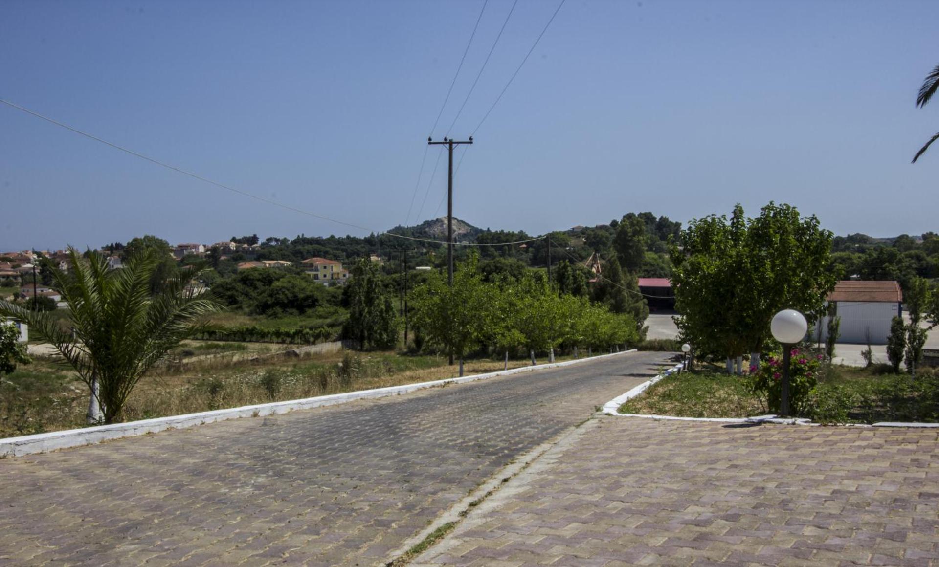 Aspasia Studios - Photo 4