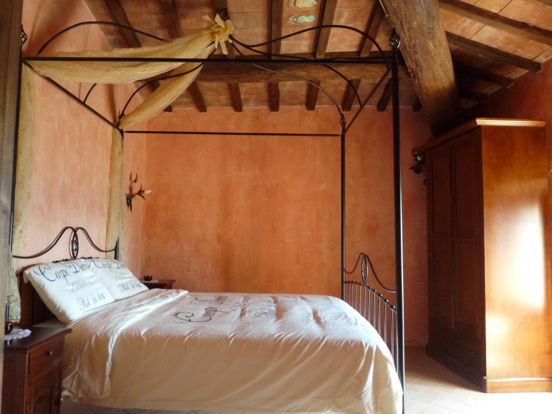Castello Di Giomici - Photo 2