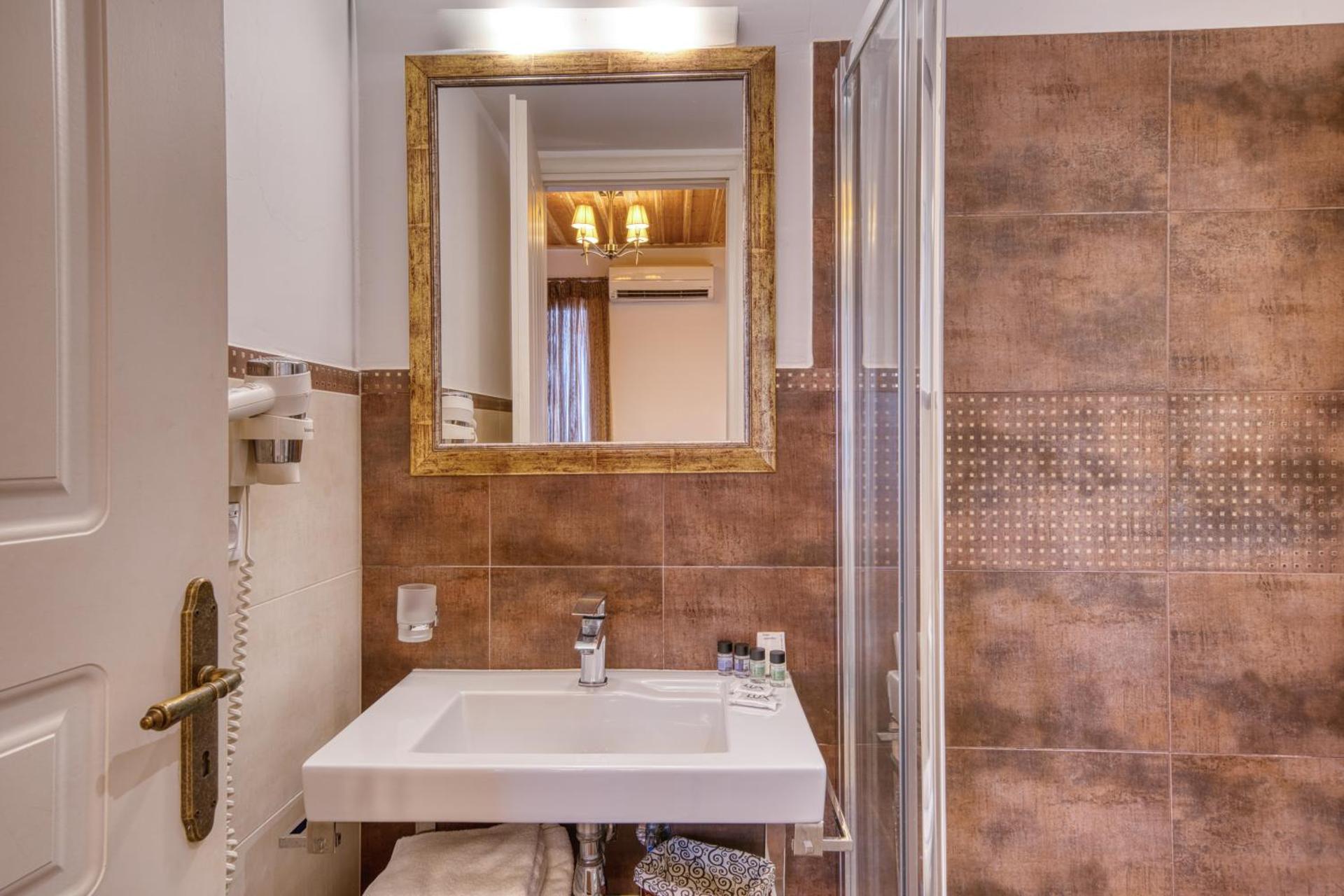 Isioni Pension - Photo 92