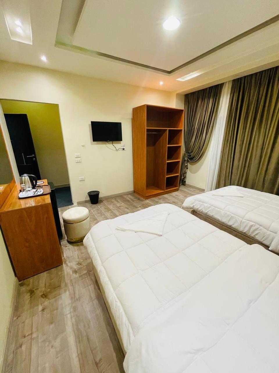 Solima Pyramids View - Photo 3