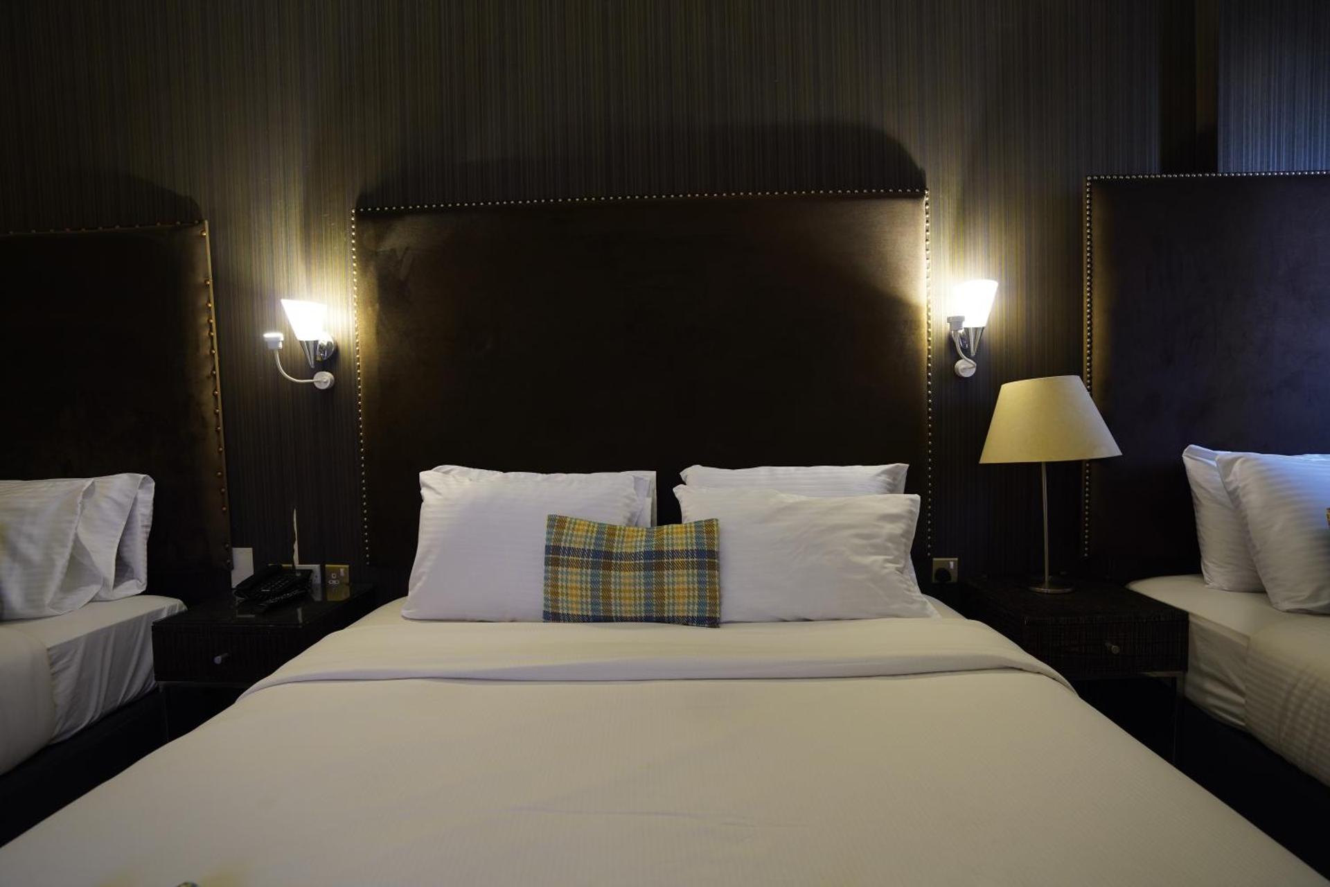 Cube Hotel Dubai - Photo 2