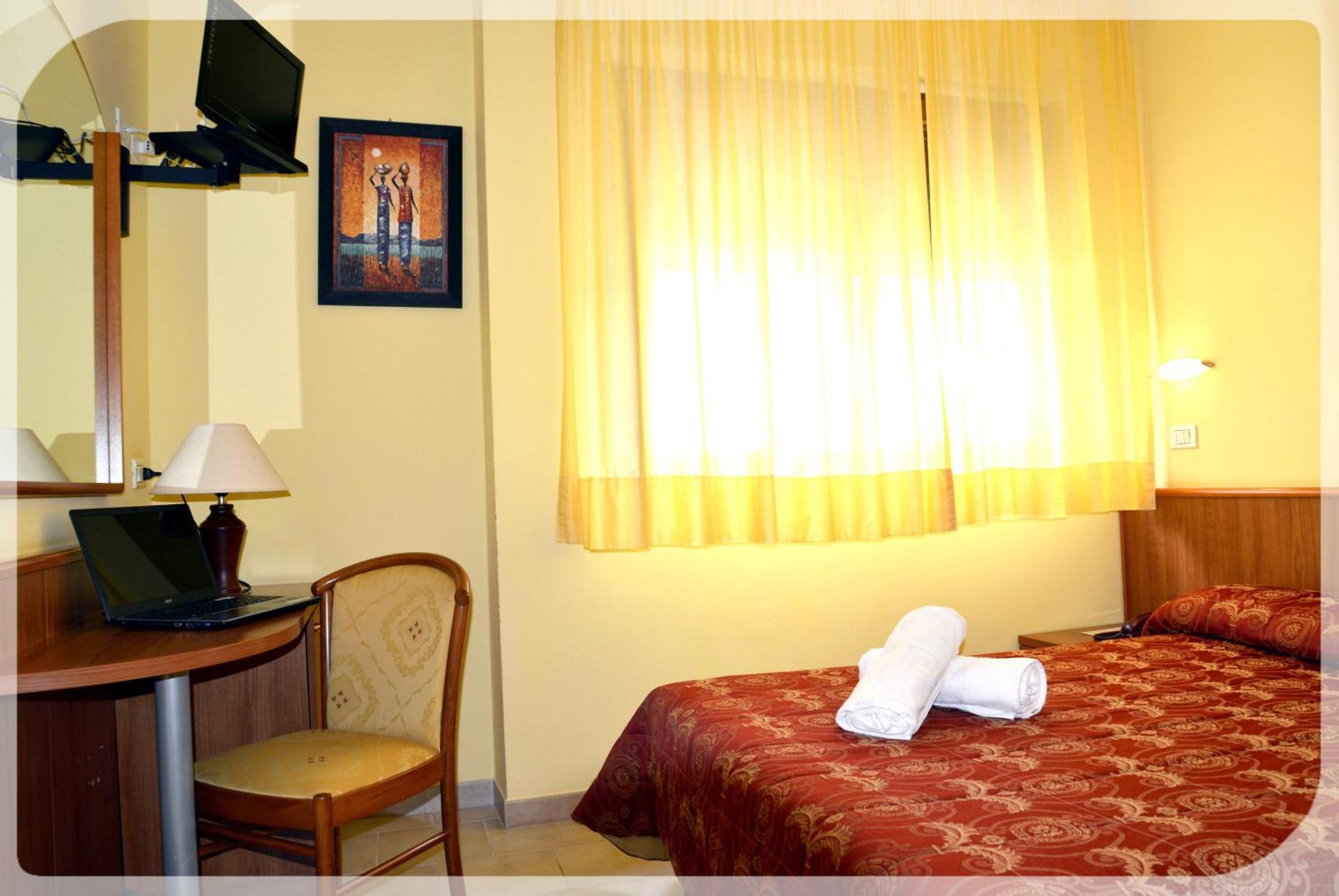 La Solaria Hotel - Photo 34