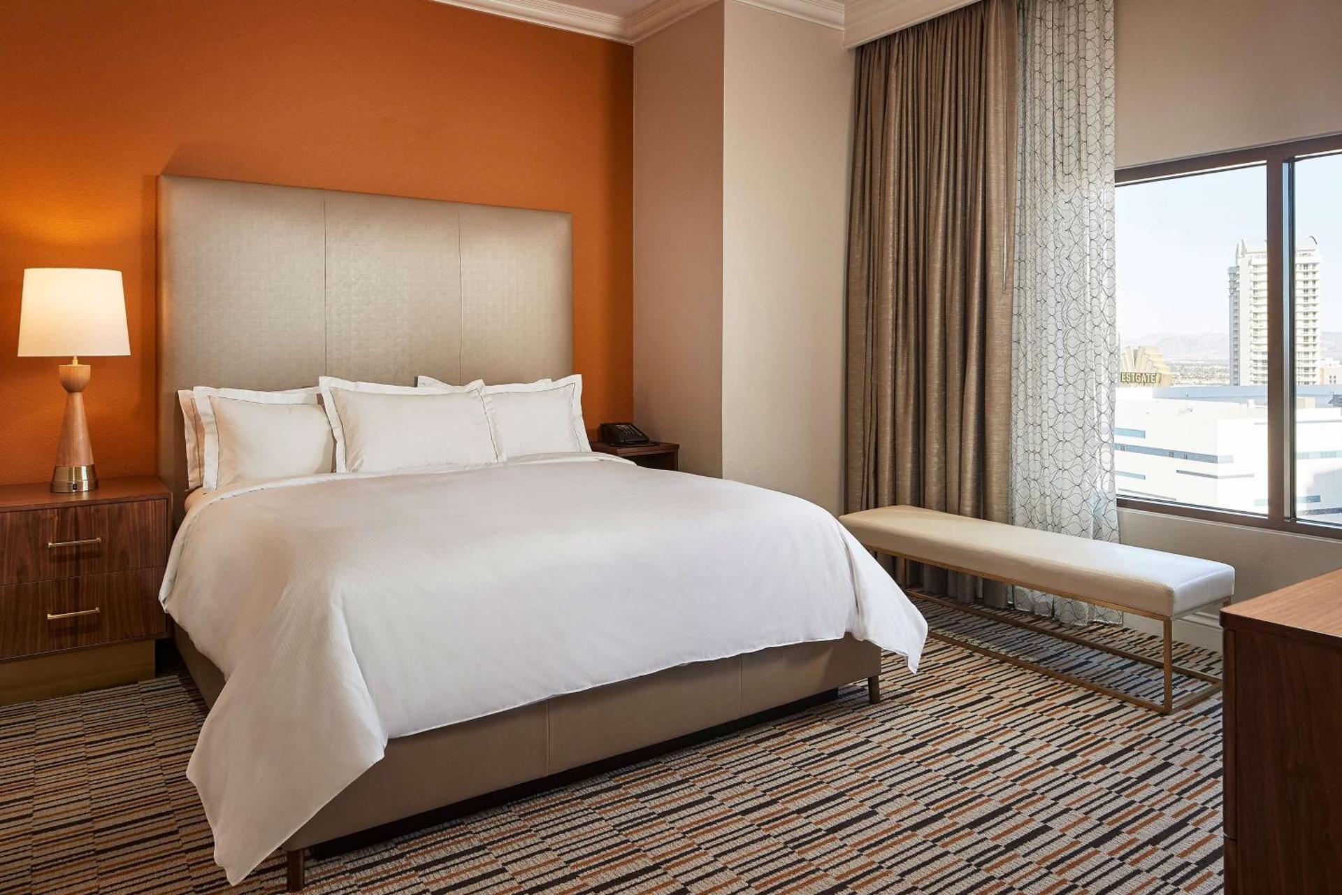Two-Bedroom Suite with Sofa Bed and Kitchen