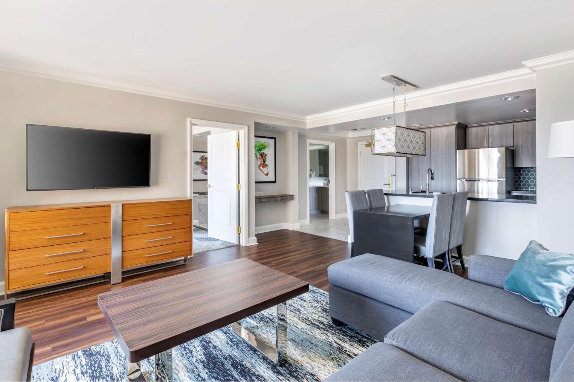 Hilton Grand Vacations Club on the Las Vegas Strip - Photo 28