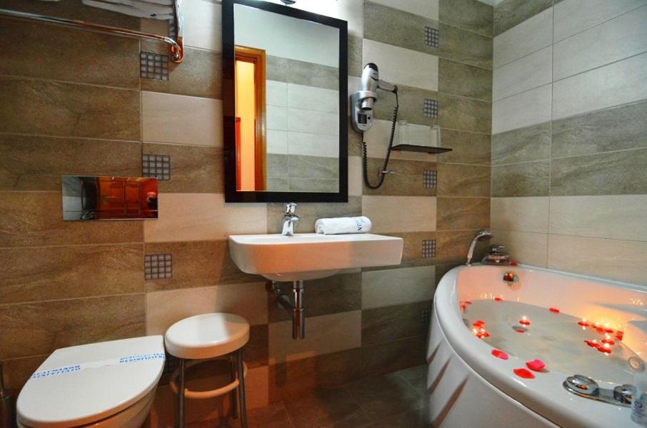 Hotel Apollon - Photo 49