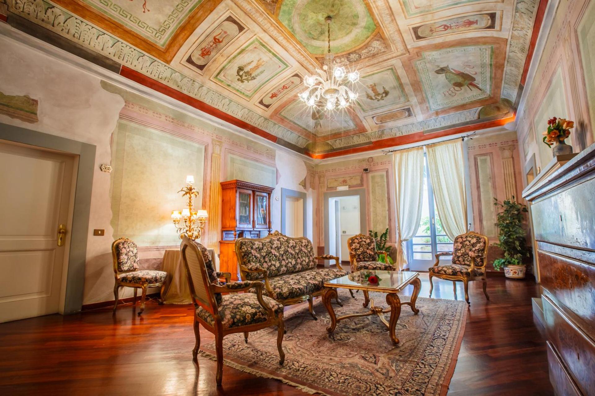 Hotel Fortuna - Photo 54