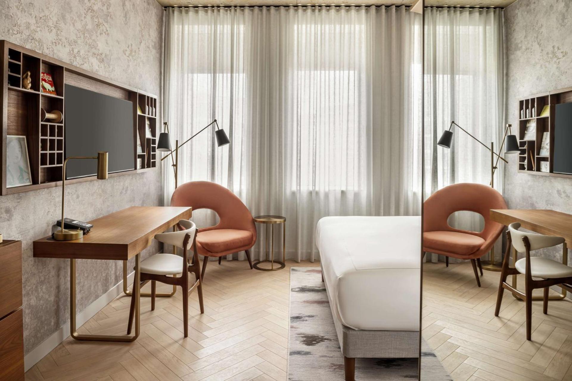 Canopy by Hilton London City - Photo 65