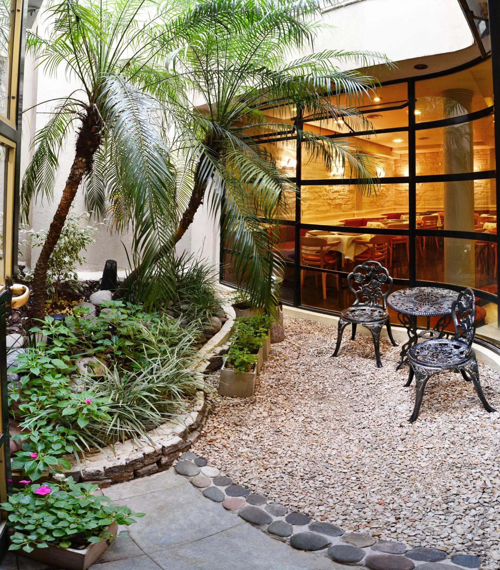 Sarmiento Palace Hotel - Photo 12