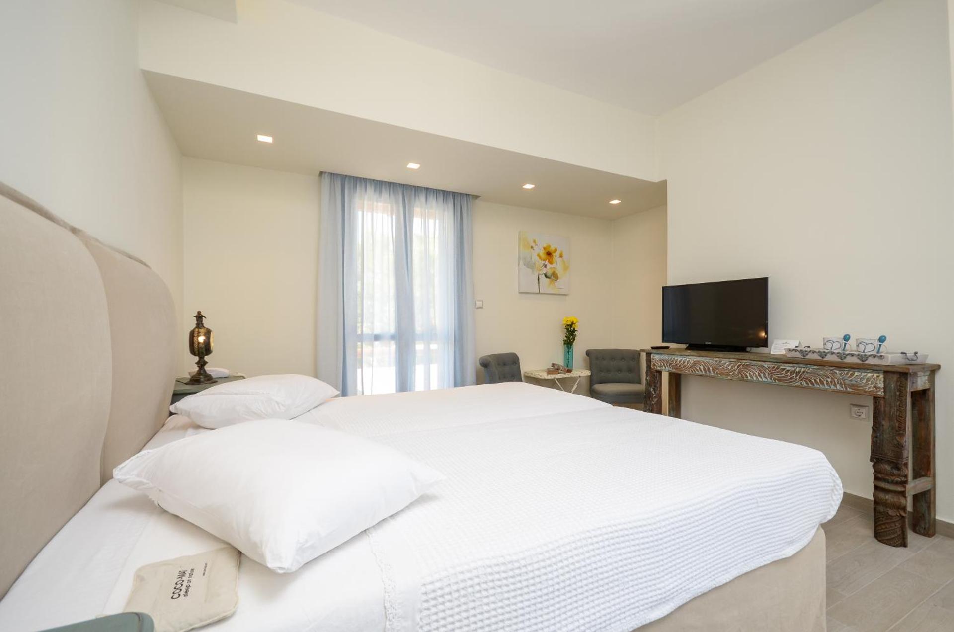 Alkyoni Beach Hotel - Photo 83