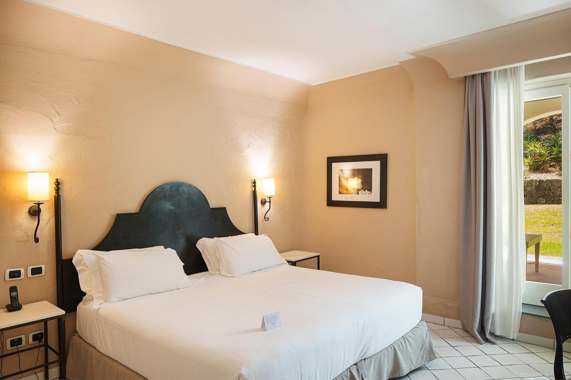 Superior Double or Twin Room with Terrace Garden View