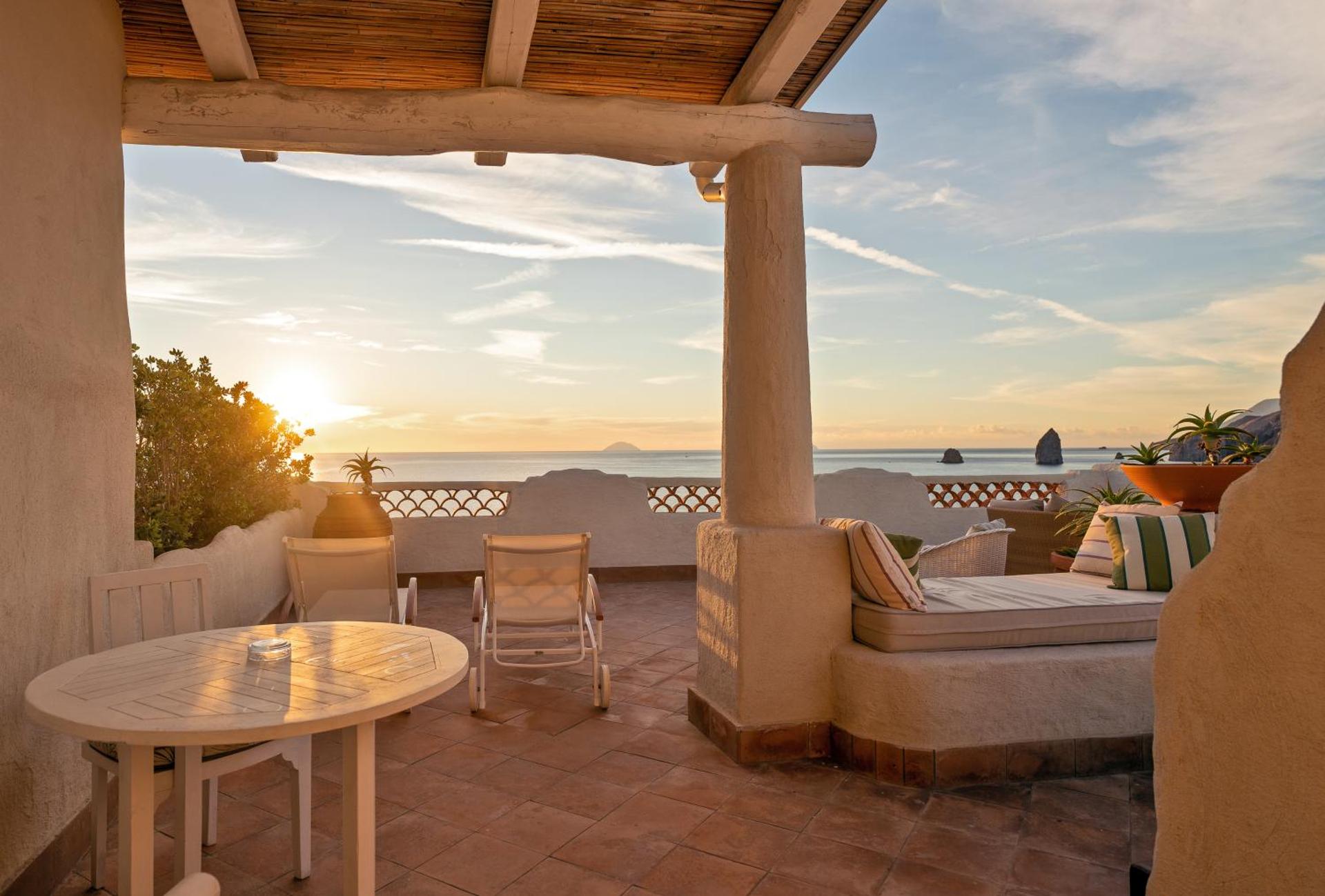 Therasia Resort Sea and SPA - The Leading Hotels of the World - Photo 65