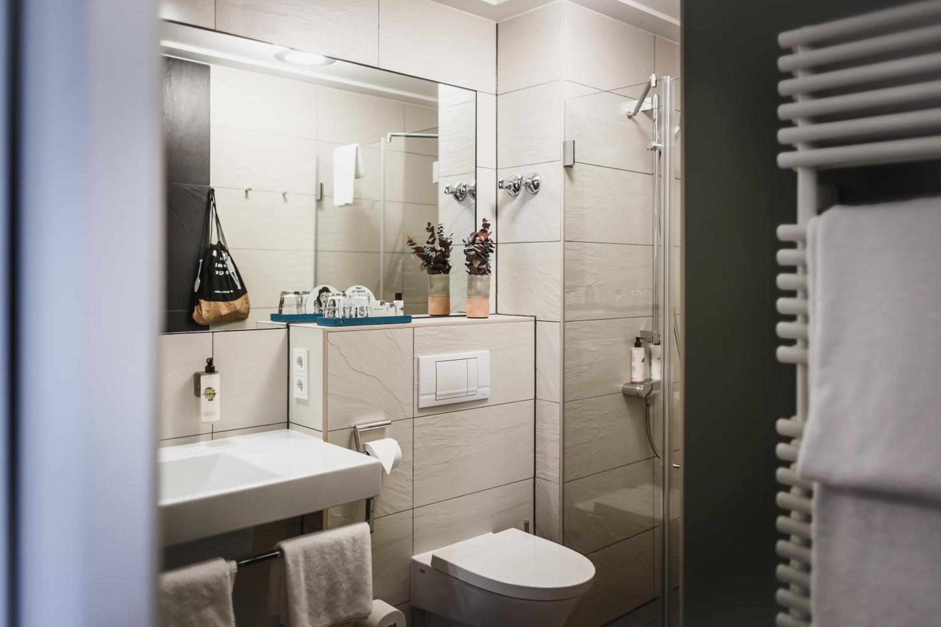 The Circus Hotel - Photo 40