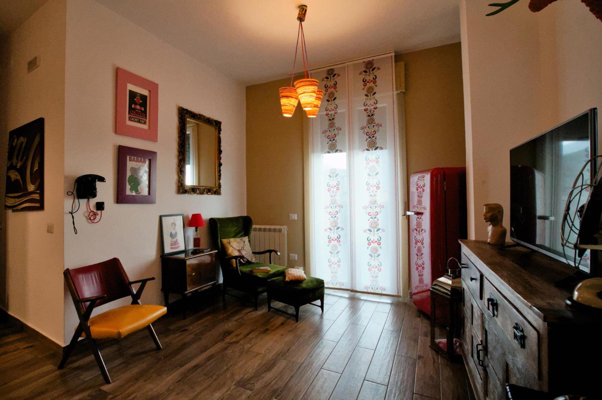 Ross House - Photo 7