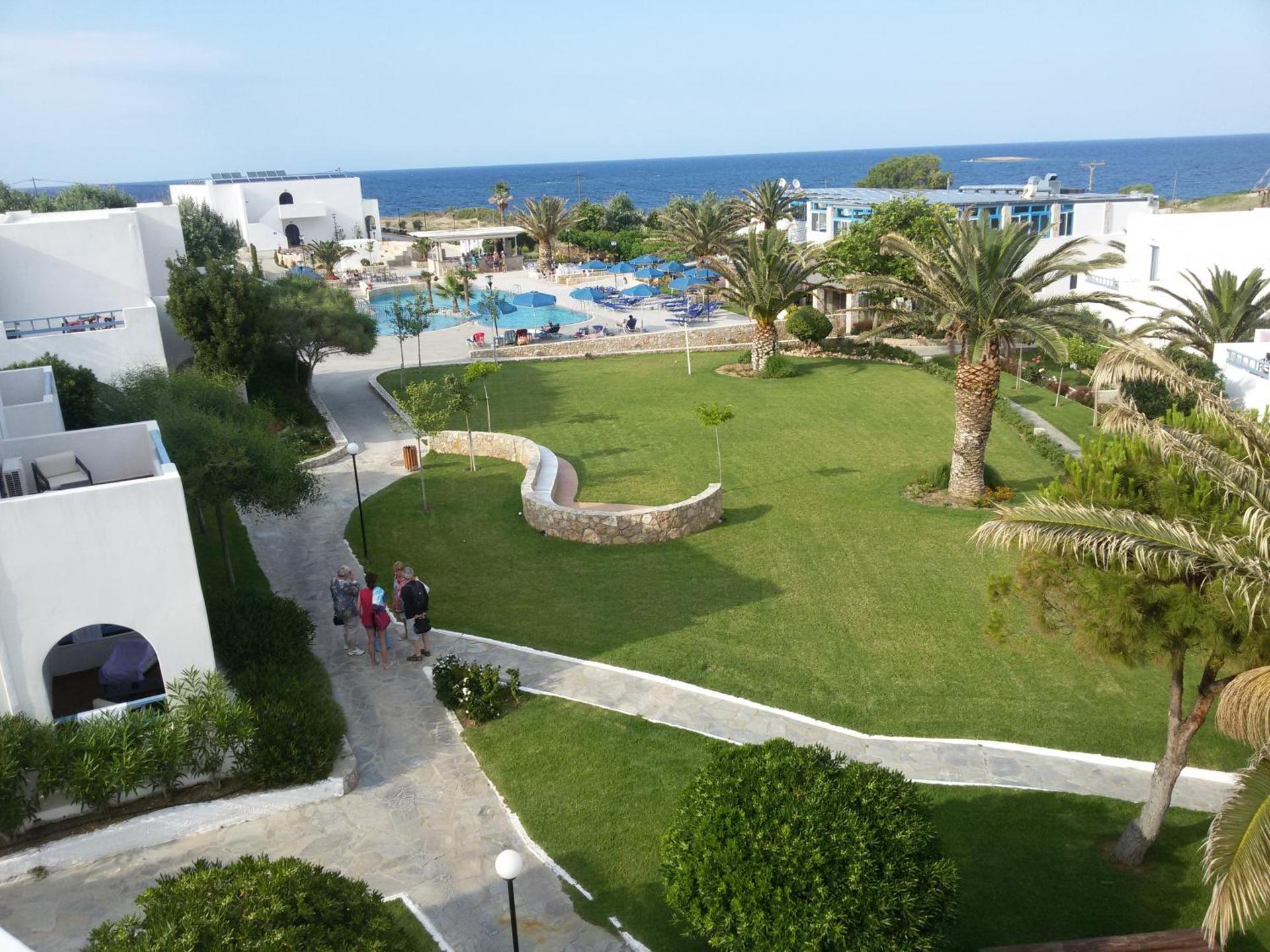 Skiros Palace Hotel - Photo 38