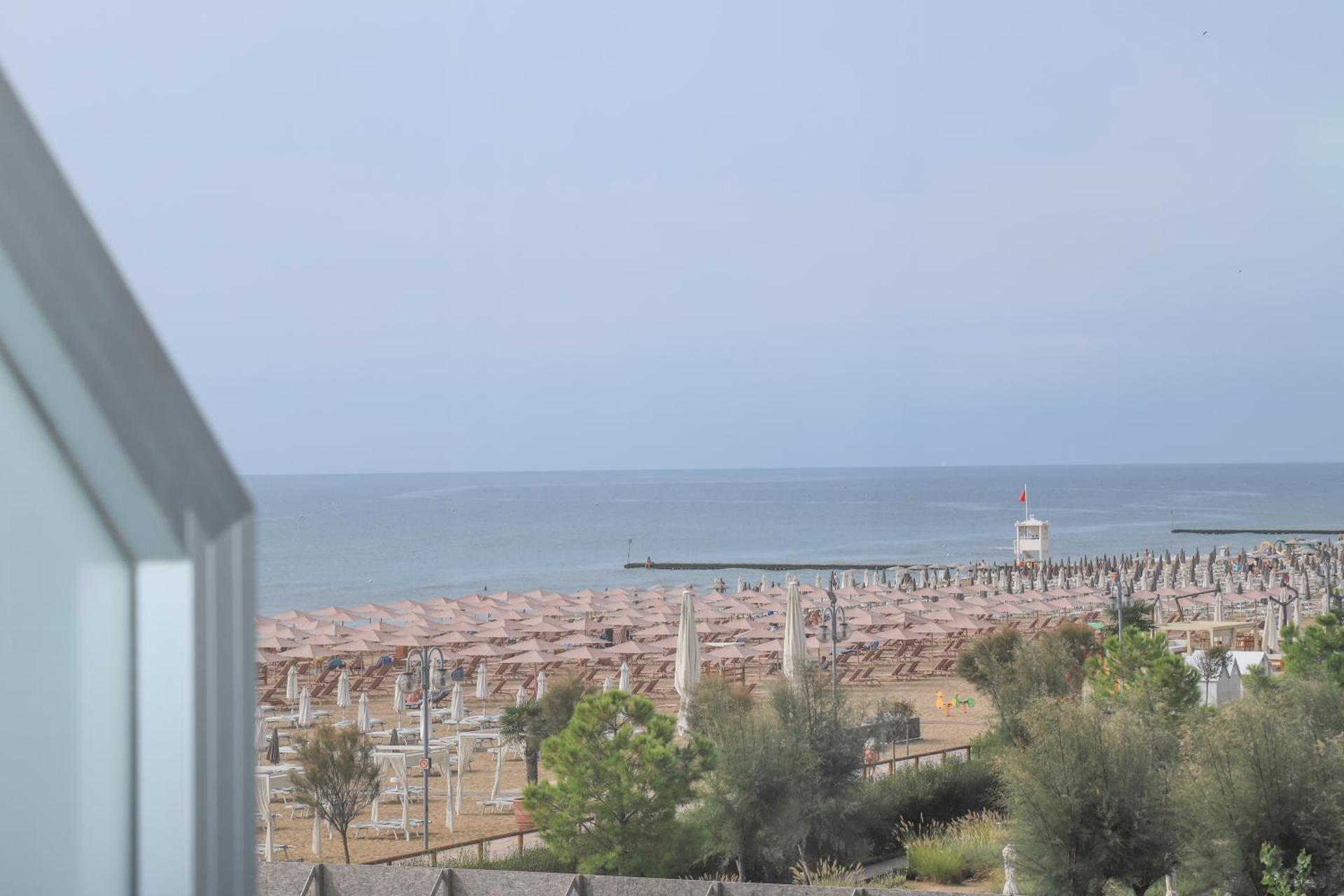 Hotel La Bussola - Photo 47