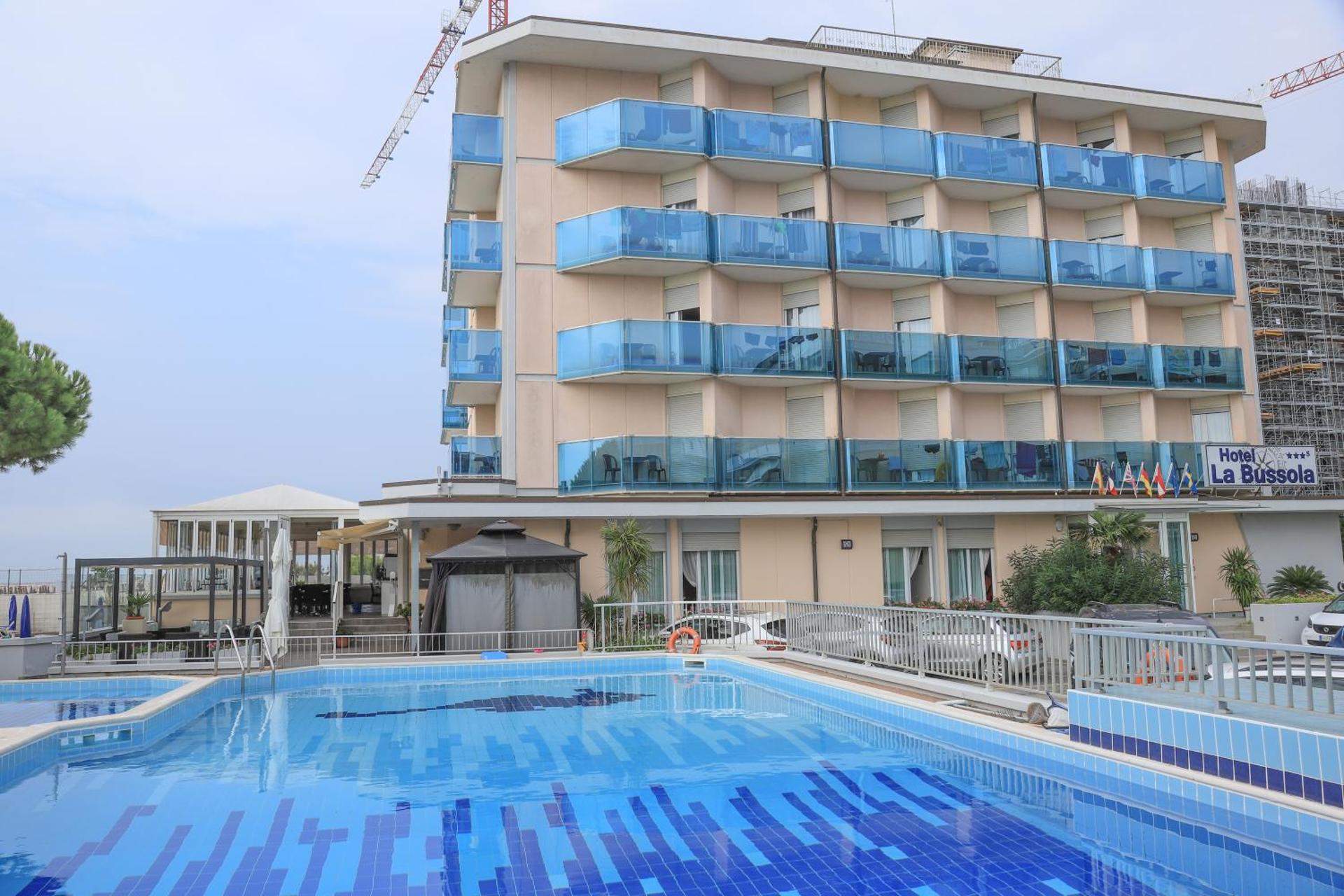 Hotel La Bussola - Photo 70