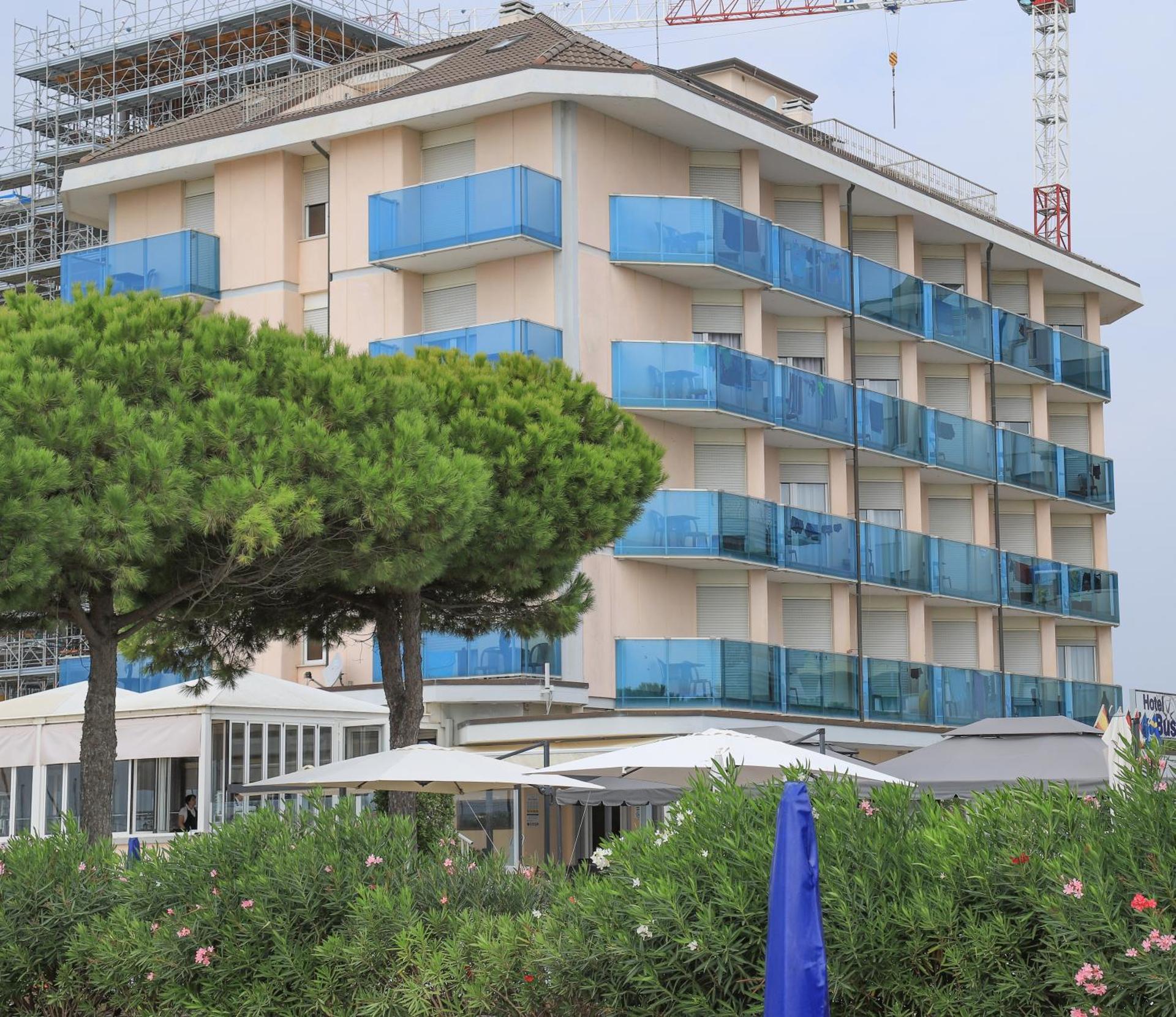 Hotel La Bussola - Photo 29