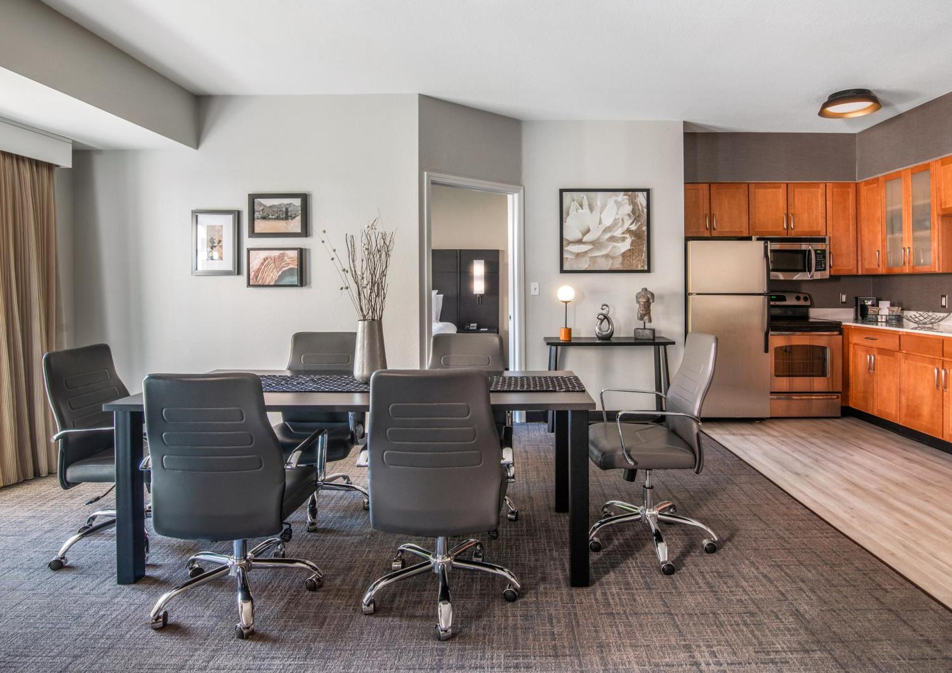 Residence Inn Phoenix Glendale Sports & Entertainment District - Photo 73