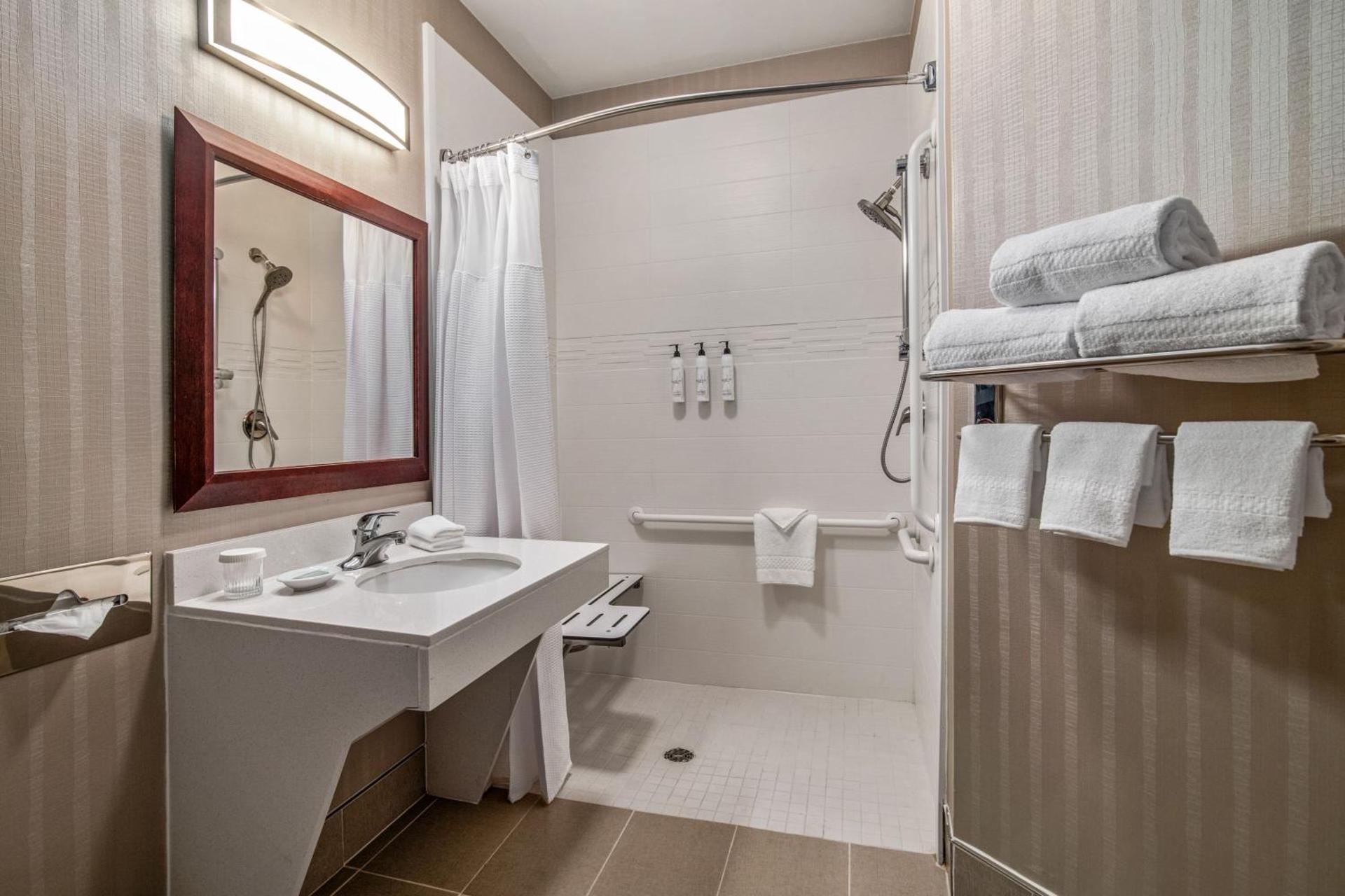 SpringHill Suites Phoenix Glendale Sports & Entertainment District - Photo 50