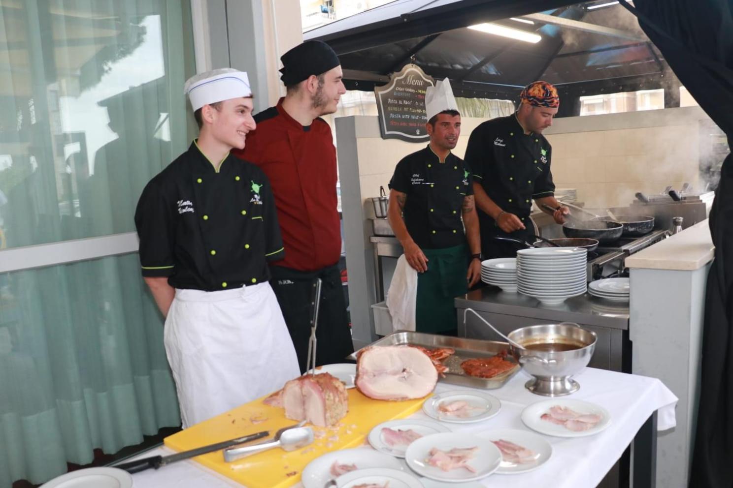 Hotel La Bussola - Photo 27