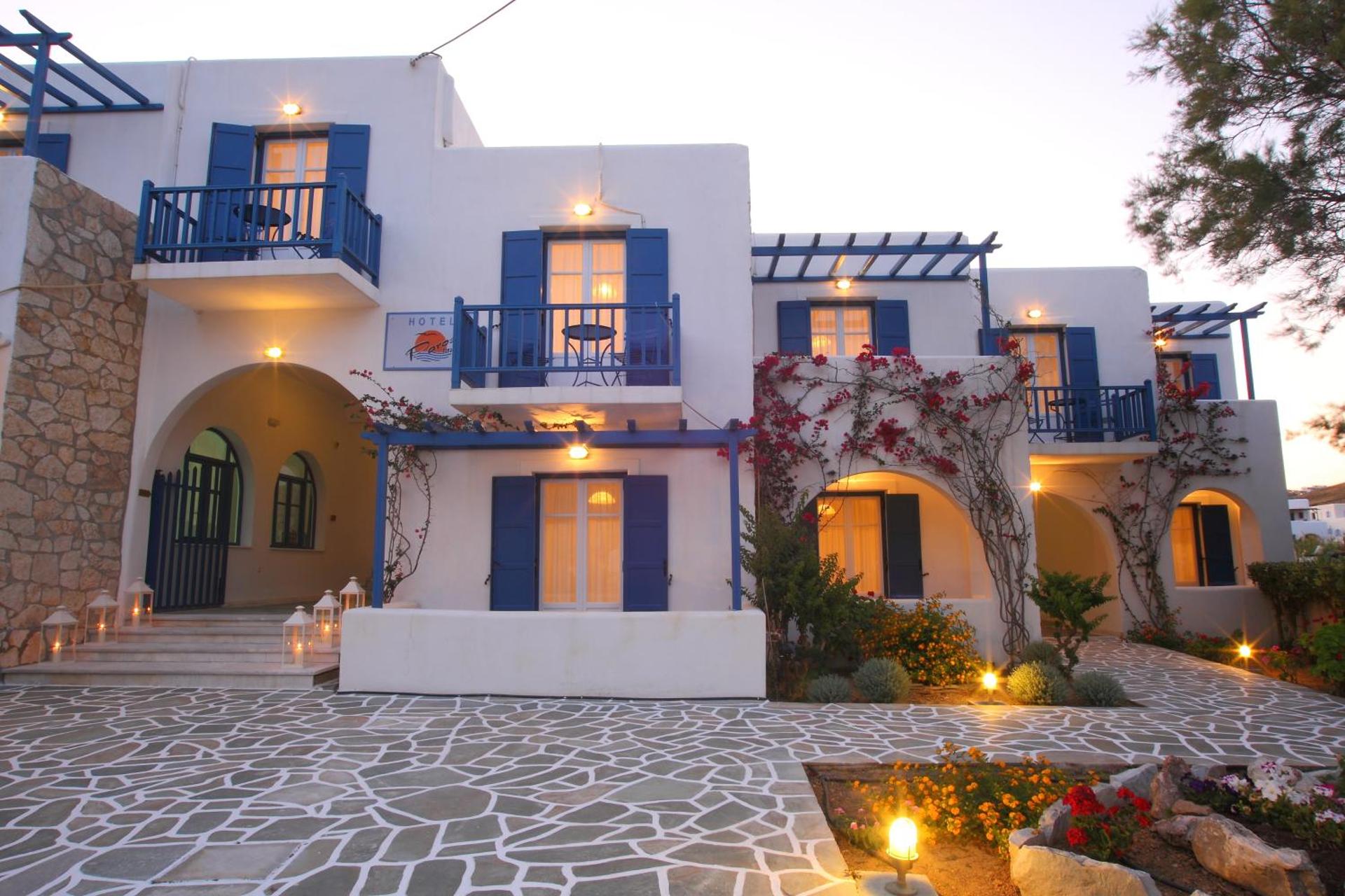 Paros Inn Seafront - Photo 24