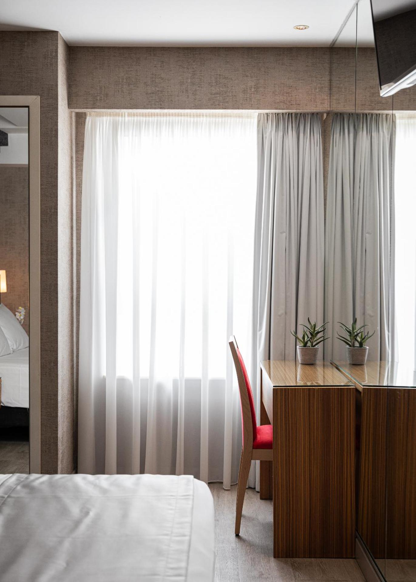 Lacoba Hotel - Photo 17