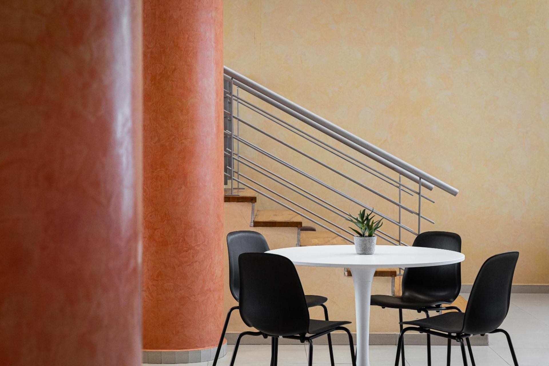 Lacoba Hotel - Photo 9