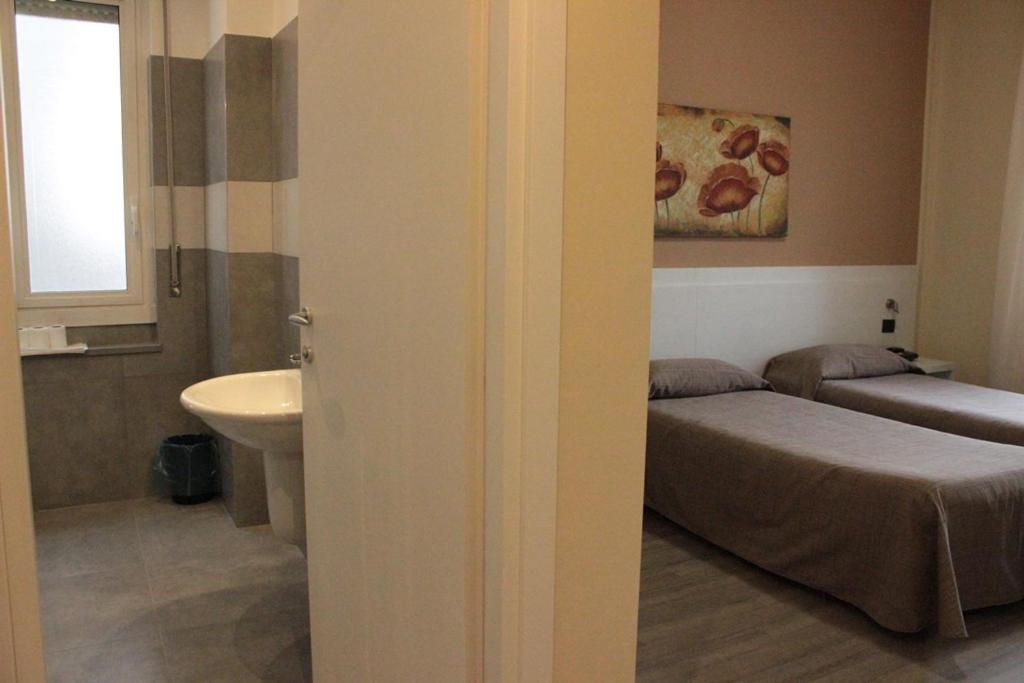 Hotel Rex Milano - Photo 18