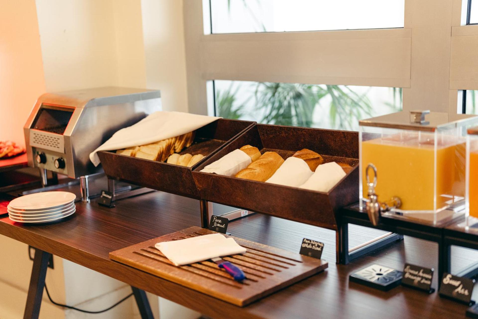 Hotel Excelsior Bari - by Farace Hotels - Photo 46