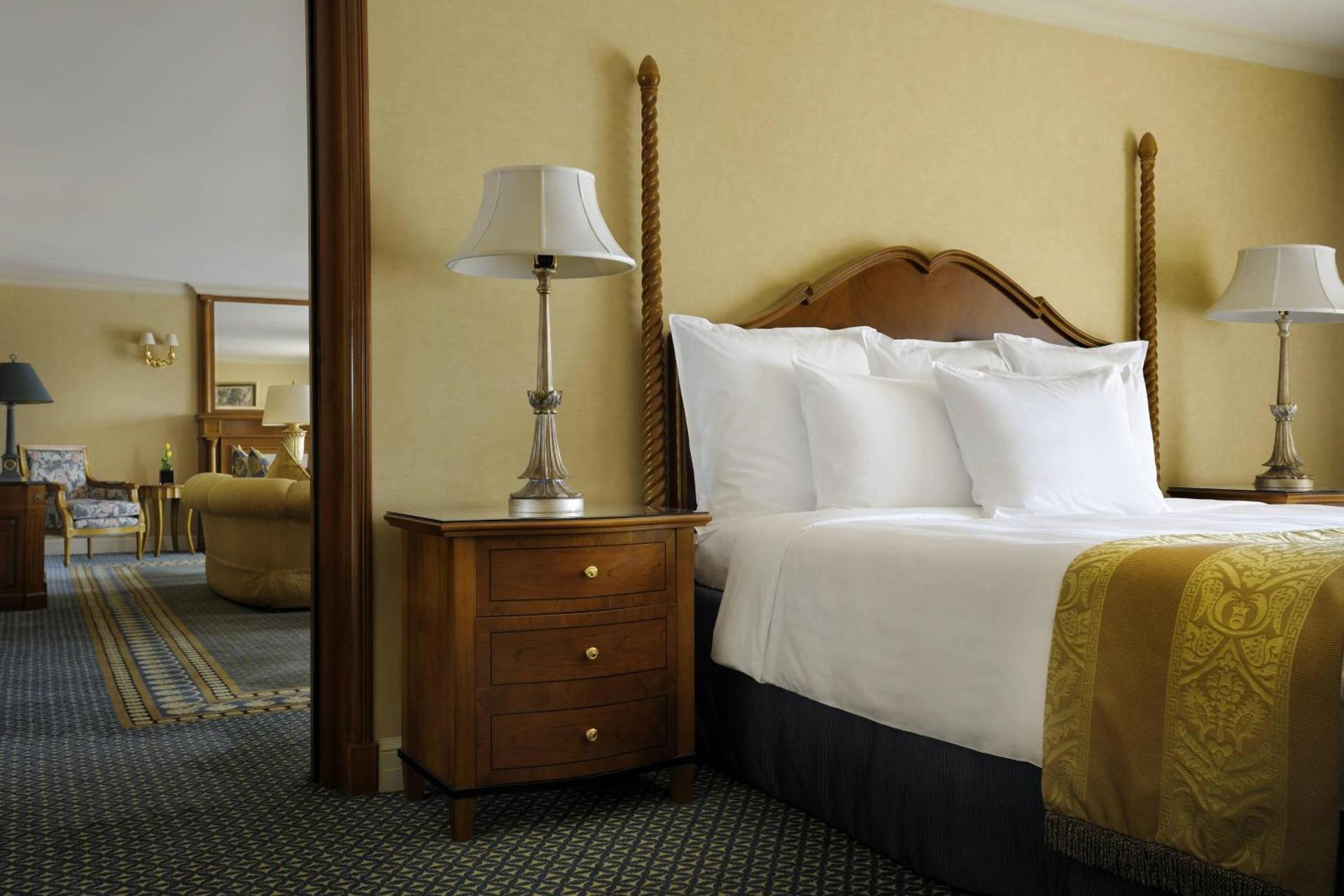 Cairo Marriott Hotel & Omar Khayyam Casino - Photo 27