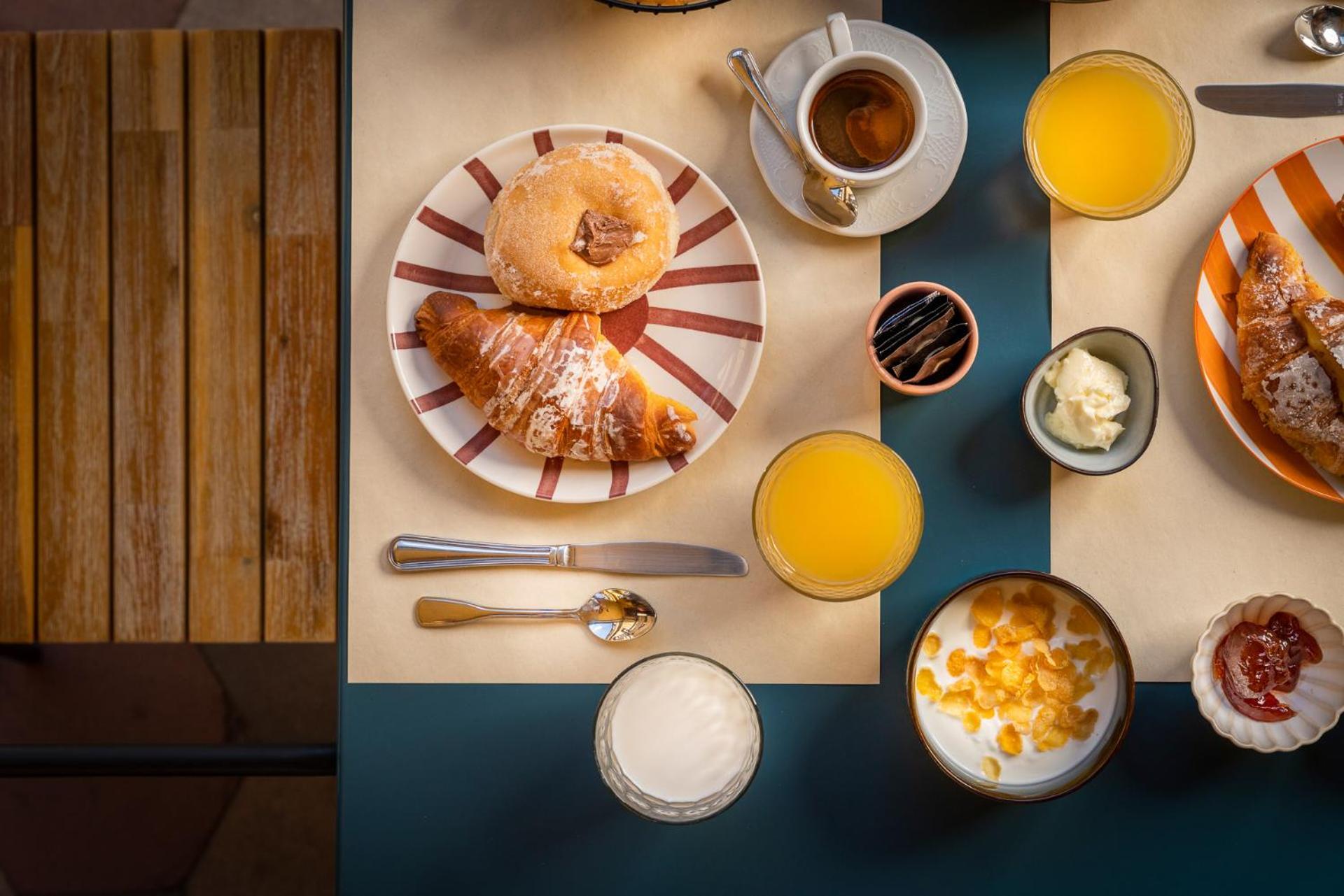 Hotel Oceania - Photo 76