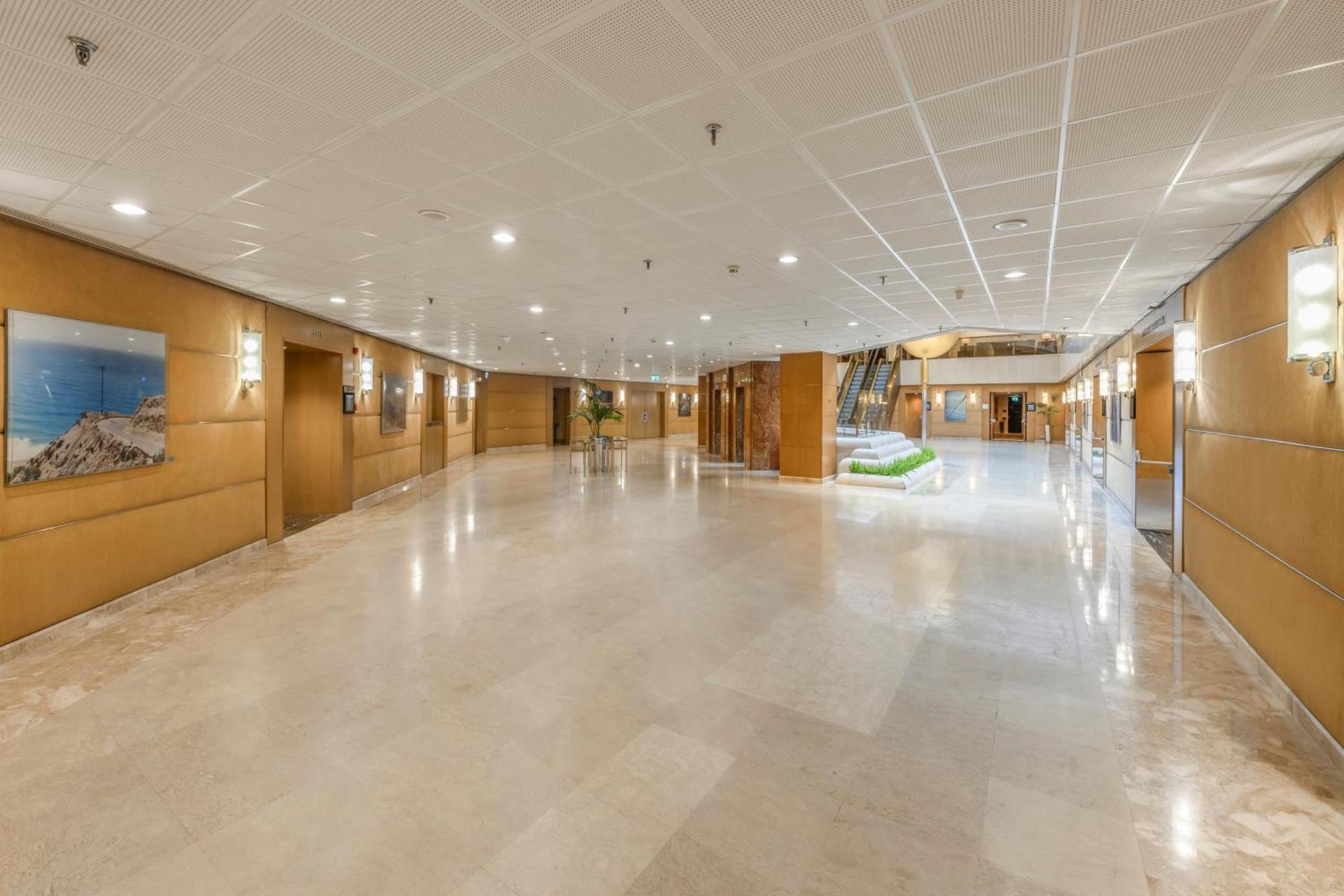 Athenaeum Intercontinental by IHG - Photo 107